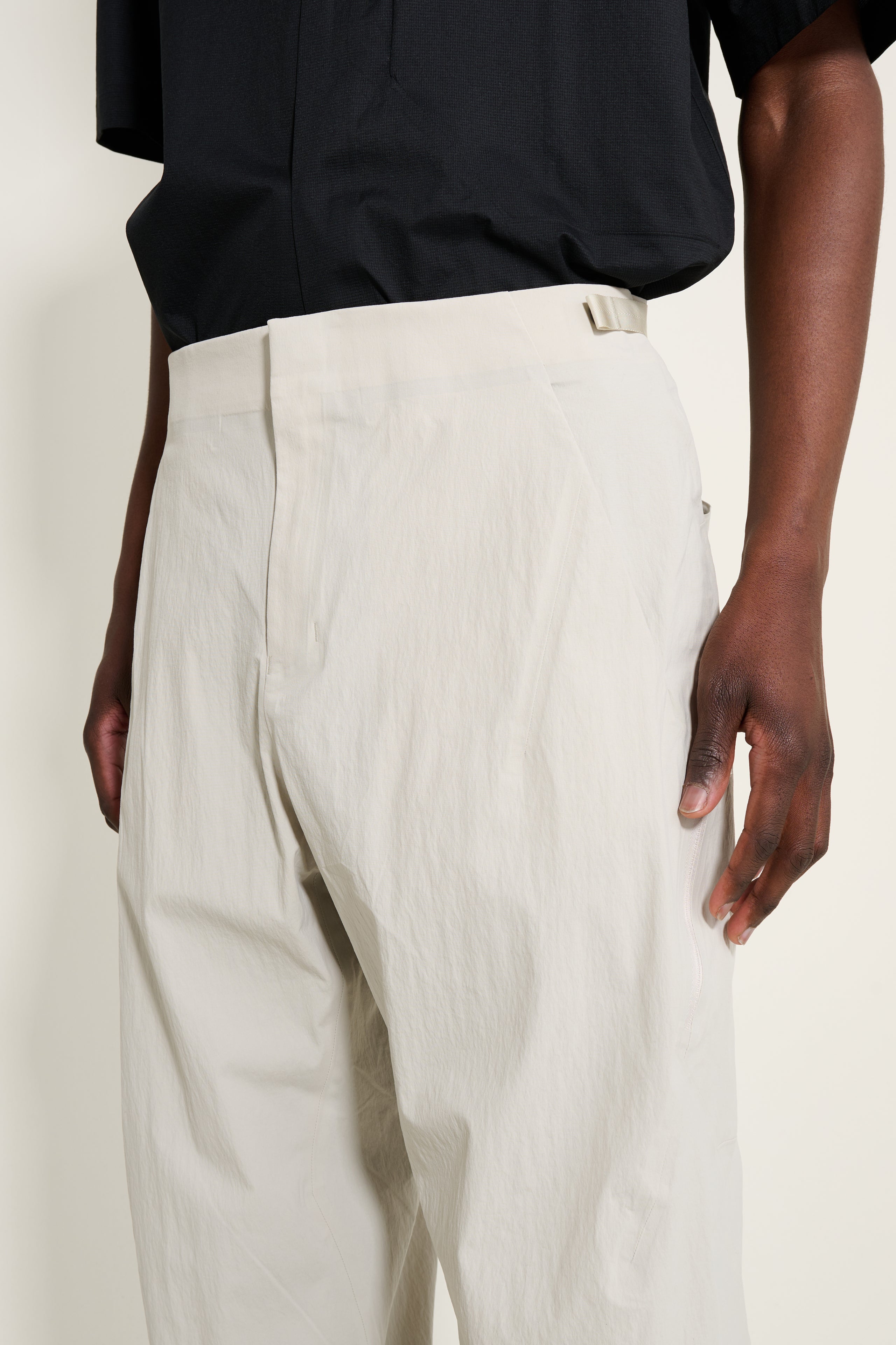 Arc'teryx Veilance Spere Cargo Pant Dark Cocoon