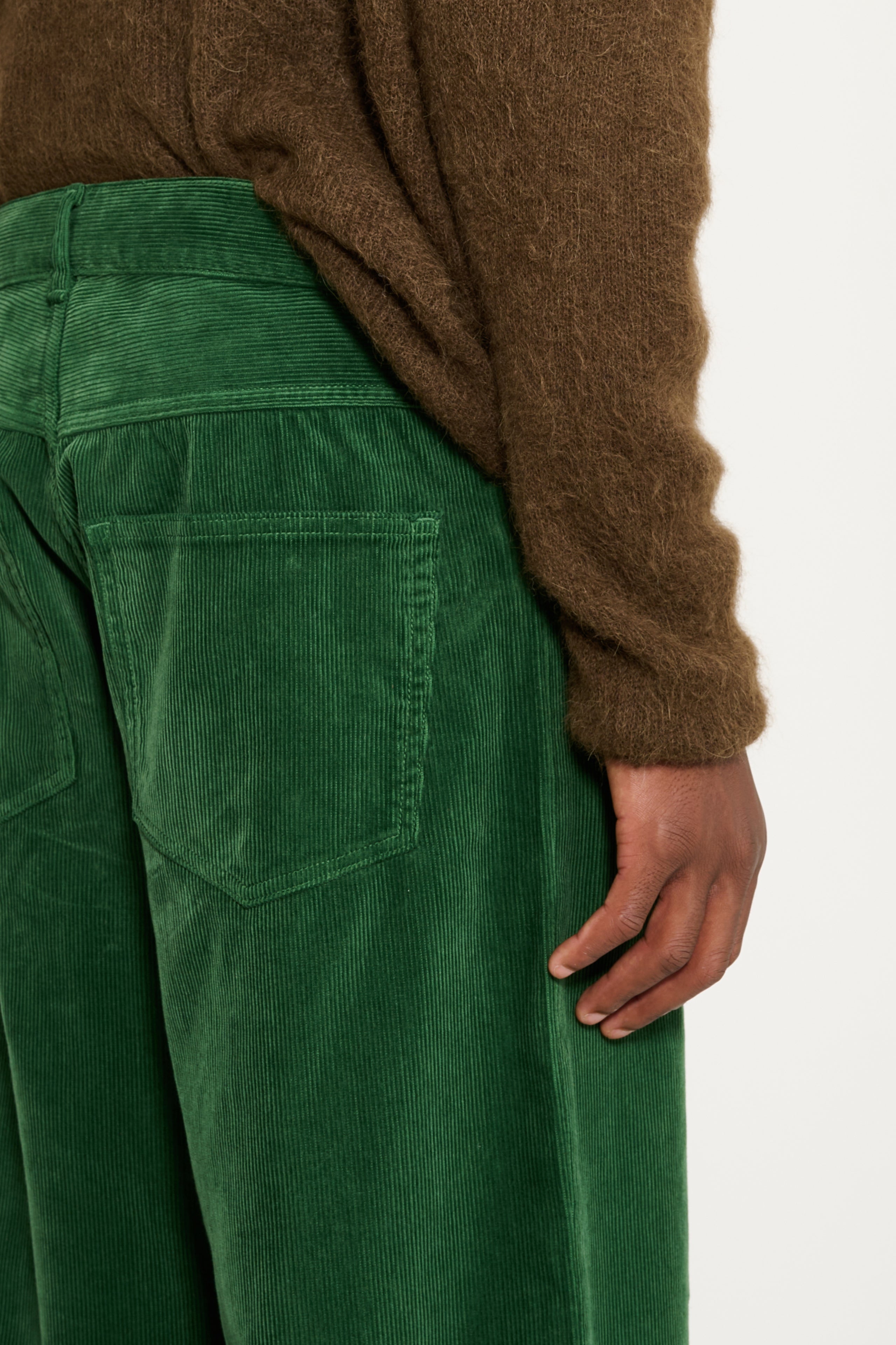 Auralee Pigment Dyed Finx Corduroy Wide 5P Pants Forest Green