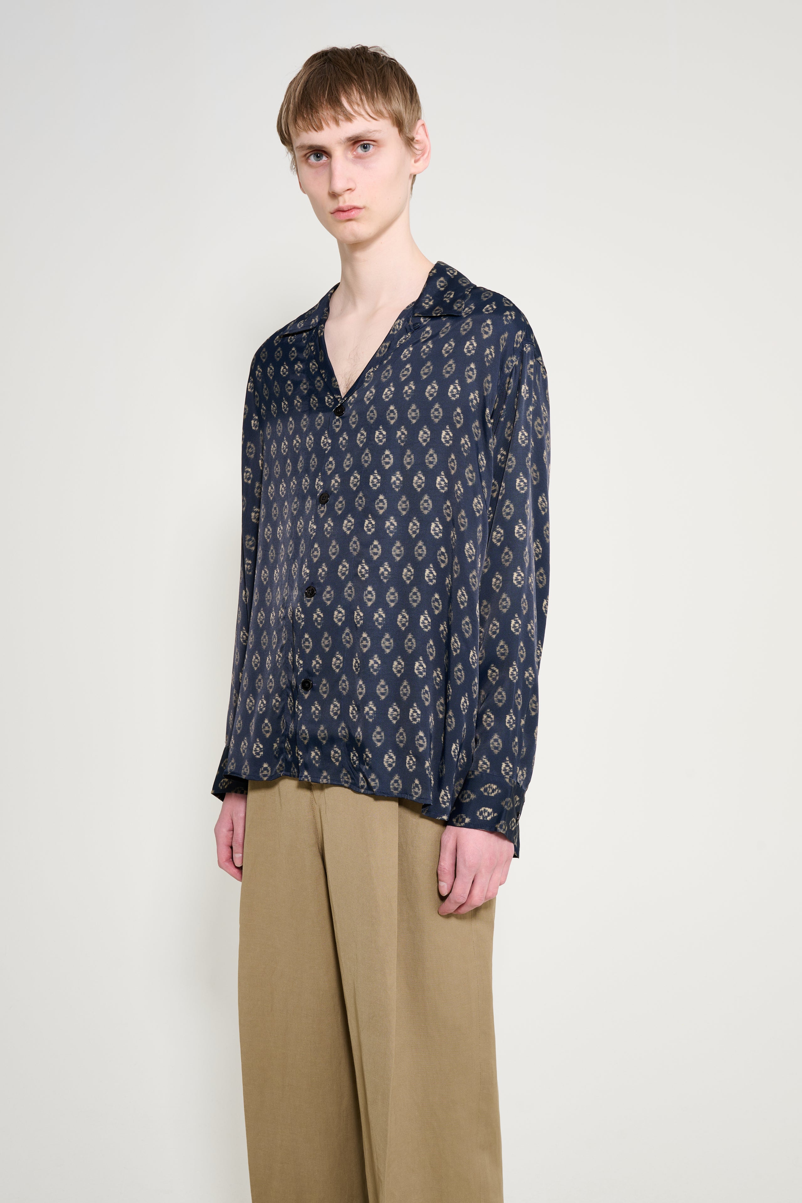CMMN SWDN Rhodes Fluid Printed Shirt Navy