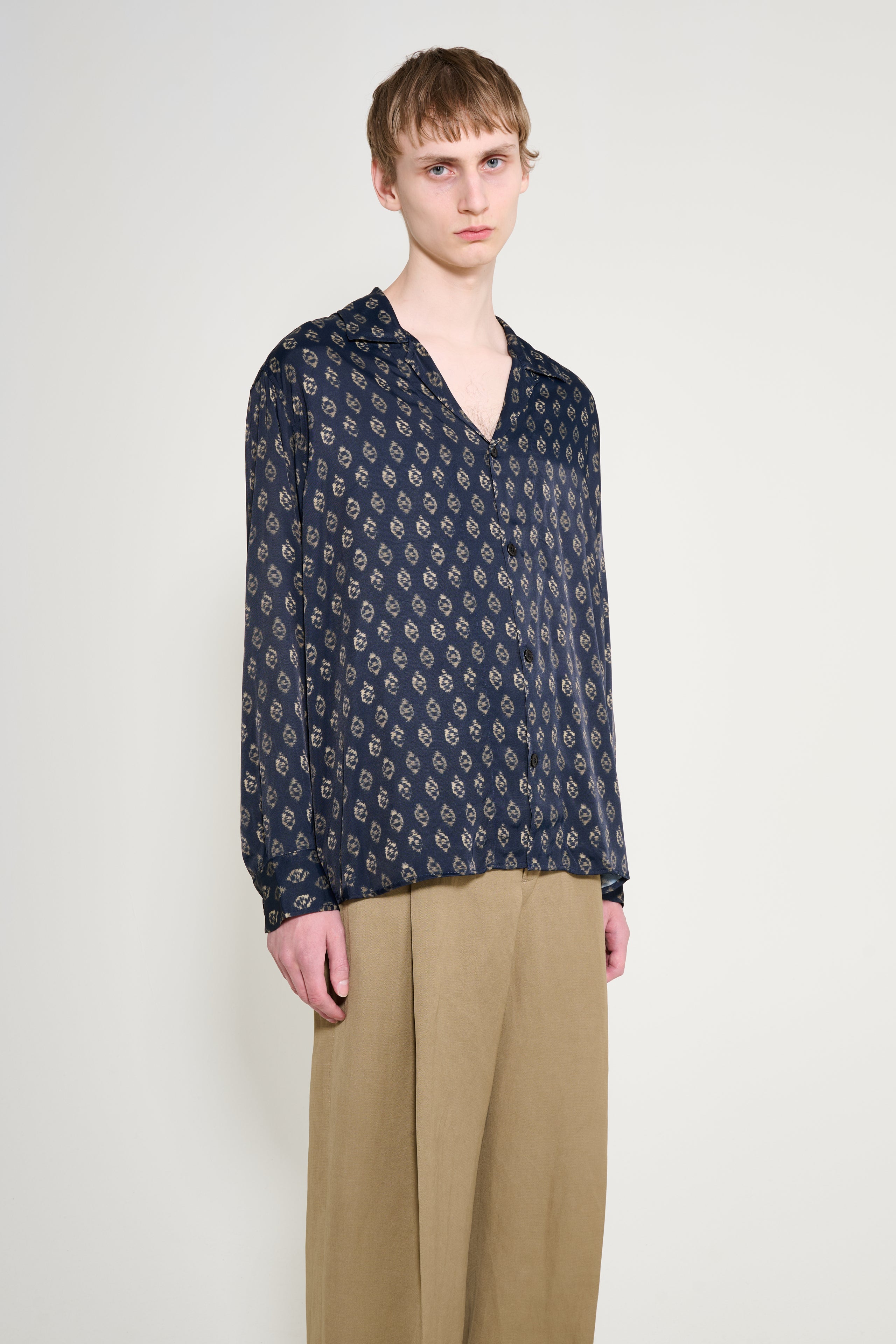 CMMN SWDN Rhodes Fluid Printed Shirt Navy