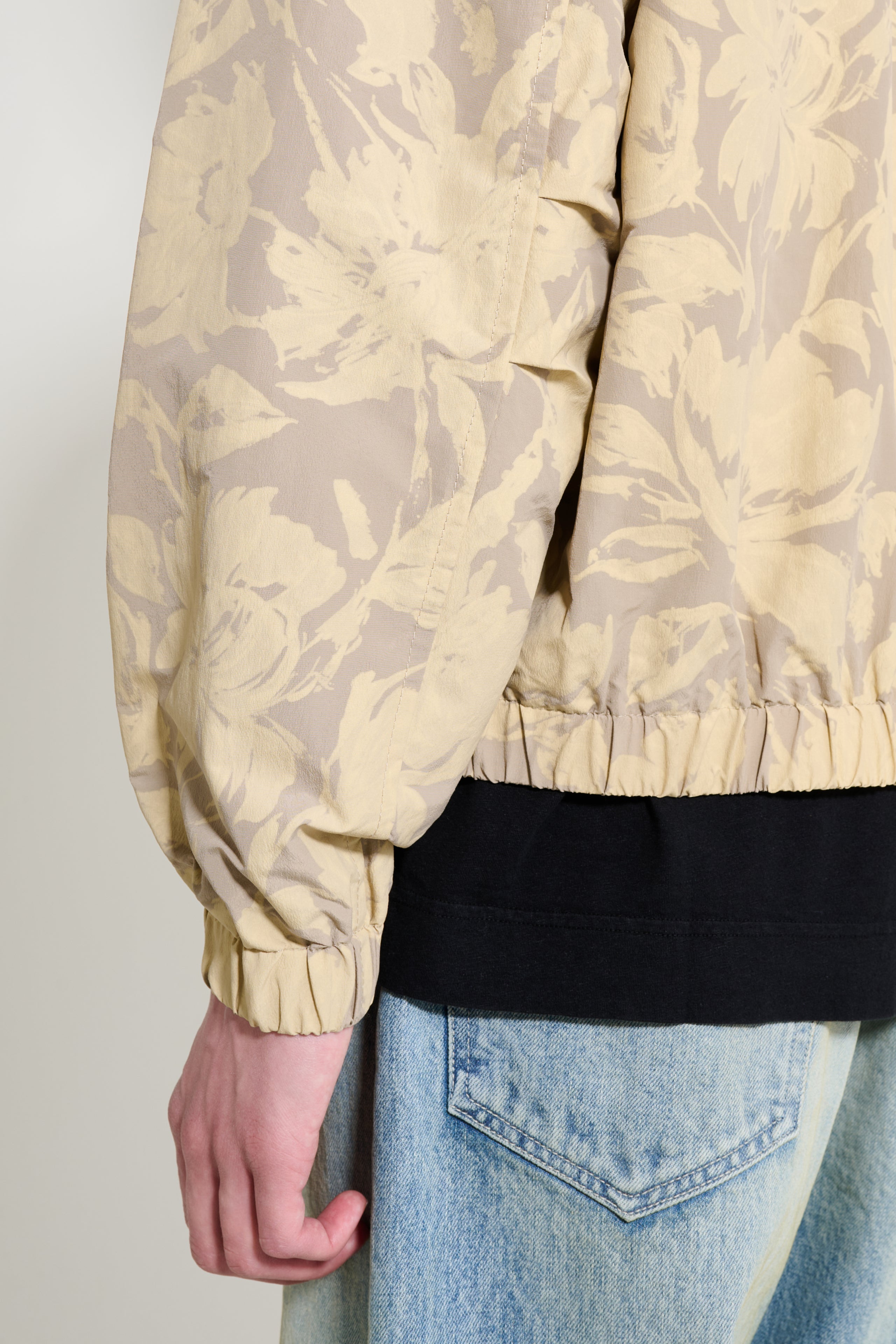 CMMN SWDN Luke Floral Print Blouson Faded Yellow