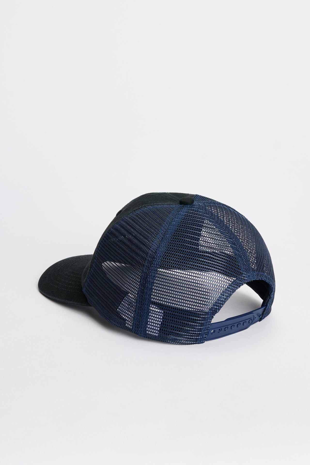 Dancer Trucker Snap Cap Black / Navy
