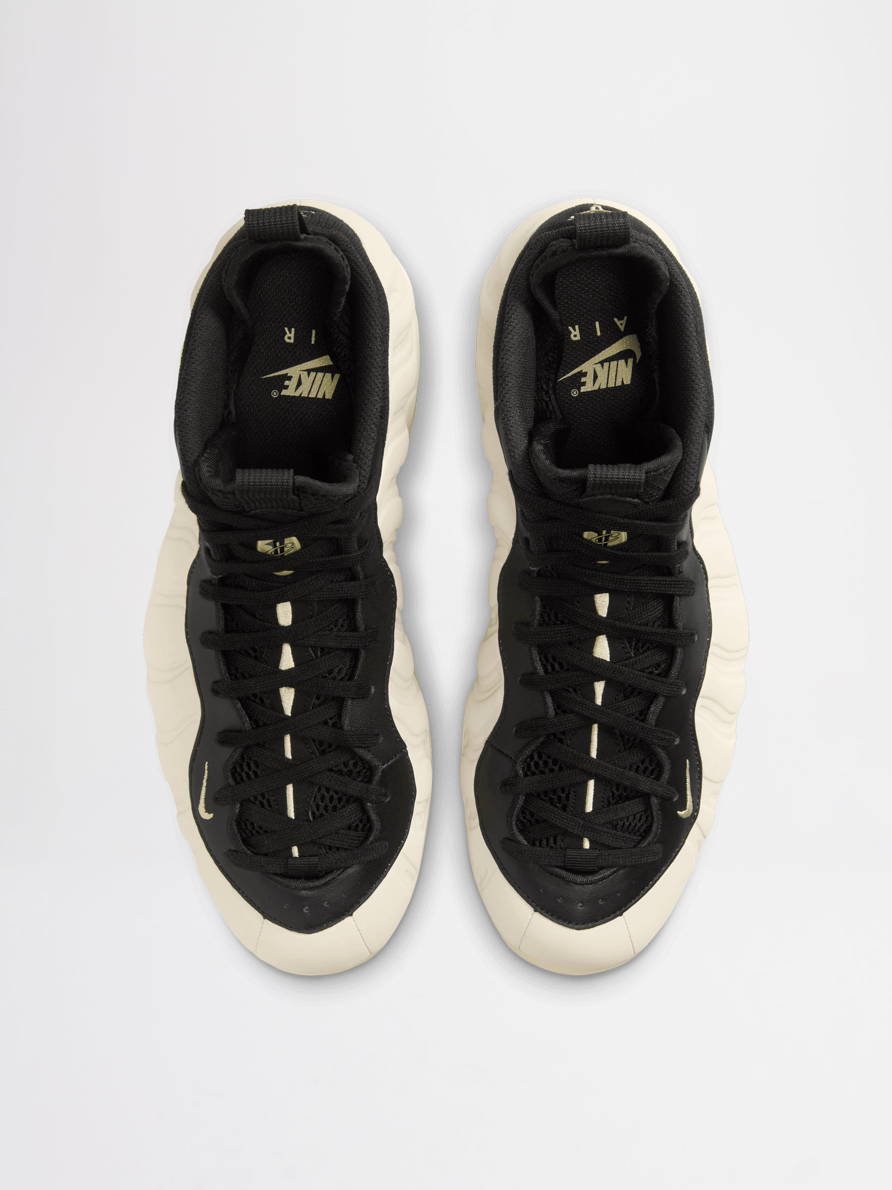 Nike Air Foamposite One Black / Team Gold