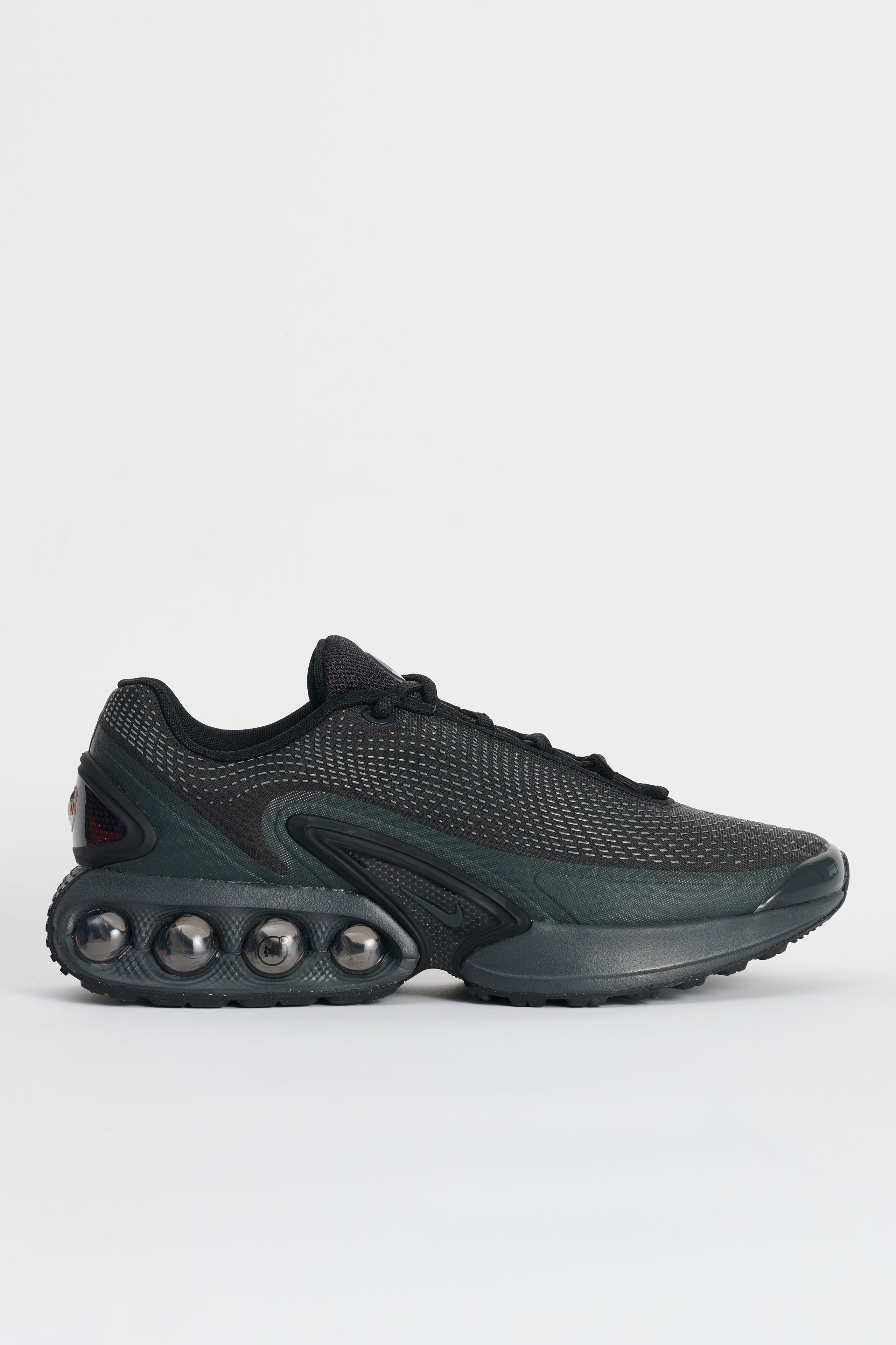 Nike Air Max DN Black / Dark Smoke