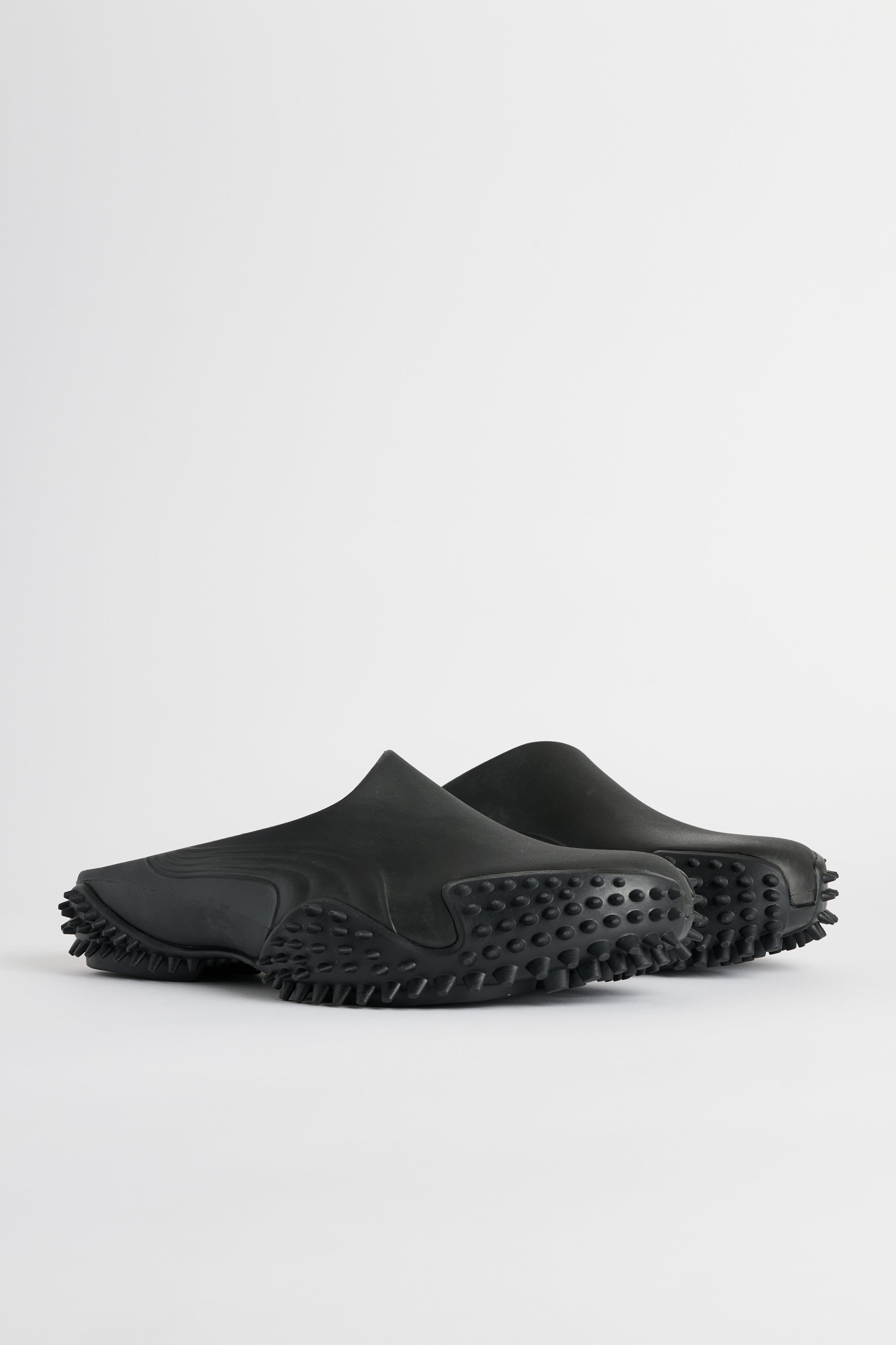 PUMA x Louis Gabriel Nouchi Mostro Mule Black