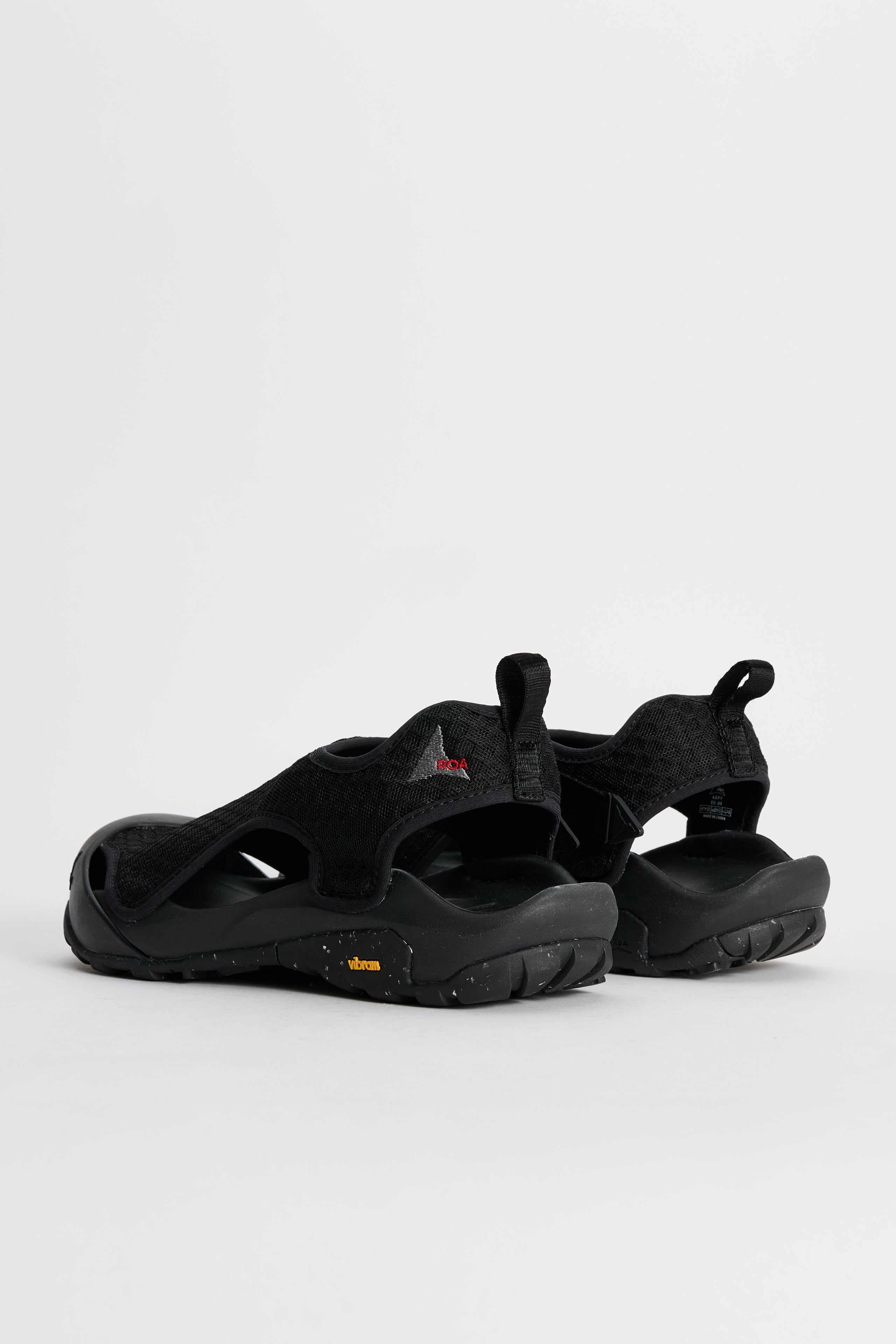 ROA Arpy Black