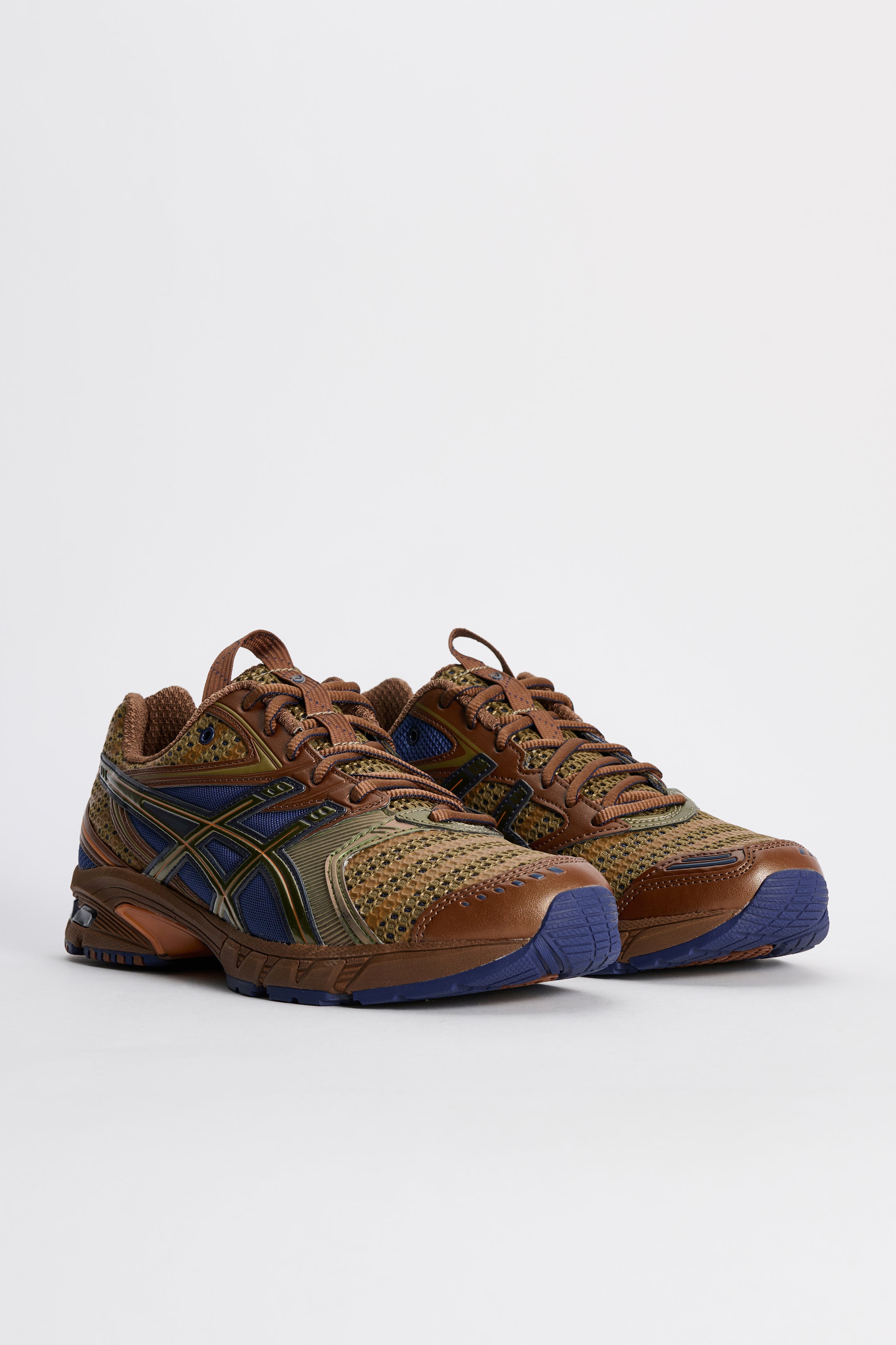 Asics UB9-S Gel Ds Trainer 14 Desert Camp / Piquant Orange