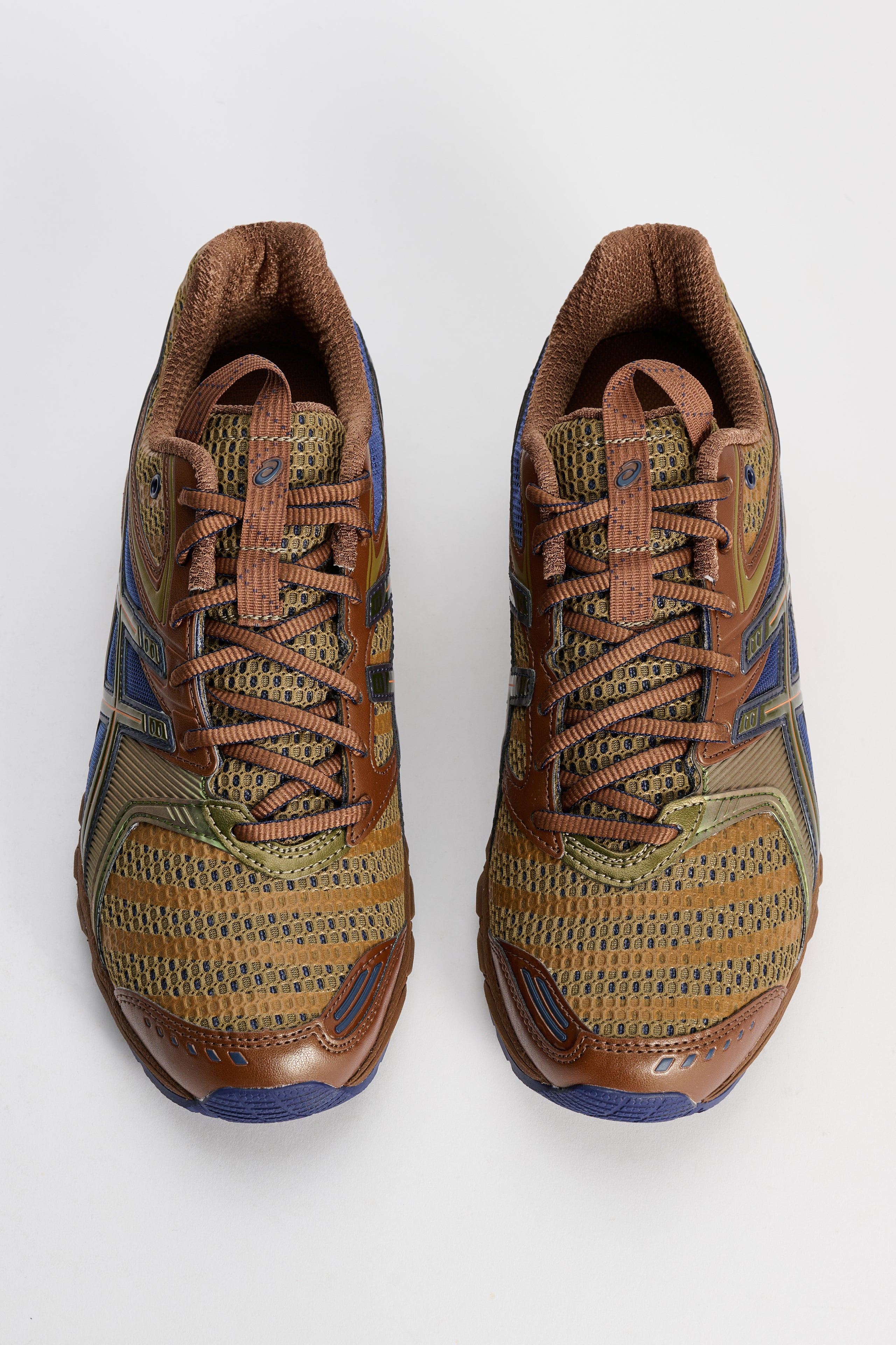 Asics UB9-S Gel Ds Trainer 14 Desert Camp / Piquant Orange