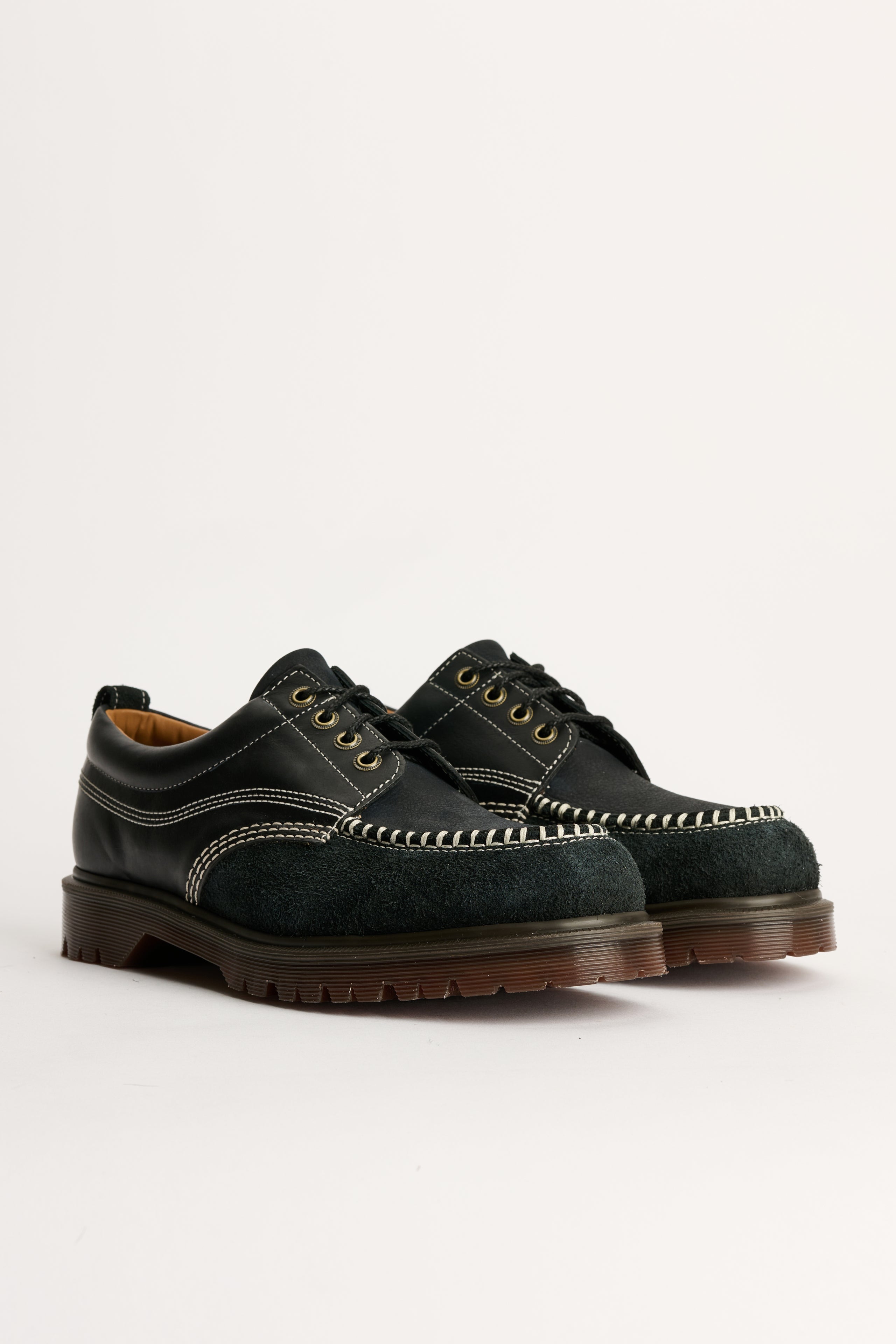 Dr. Martens Lowell Black