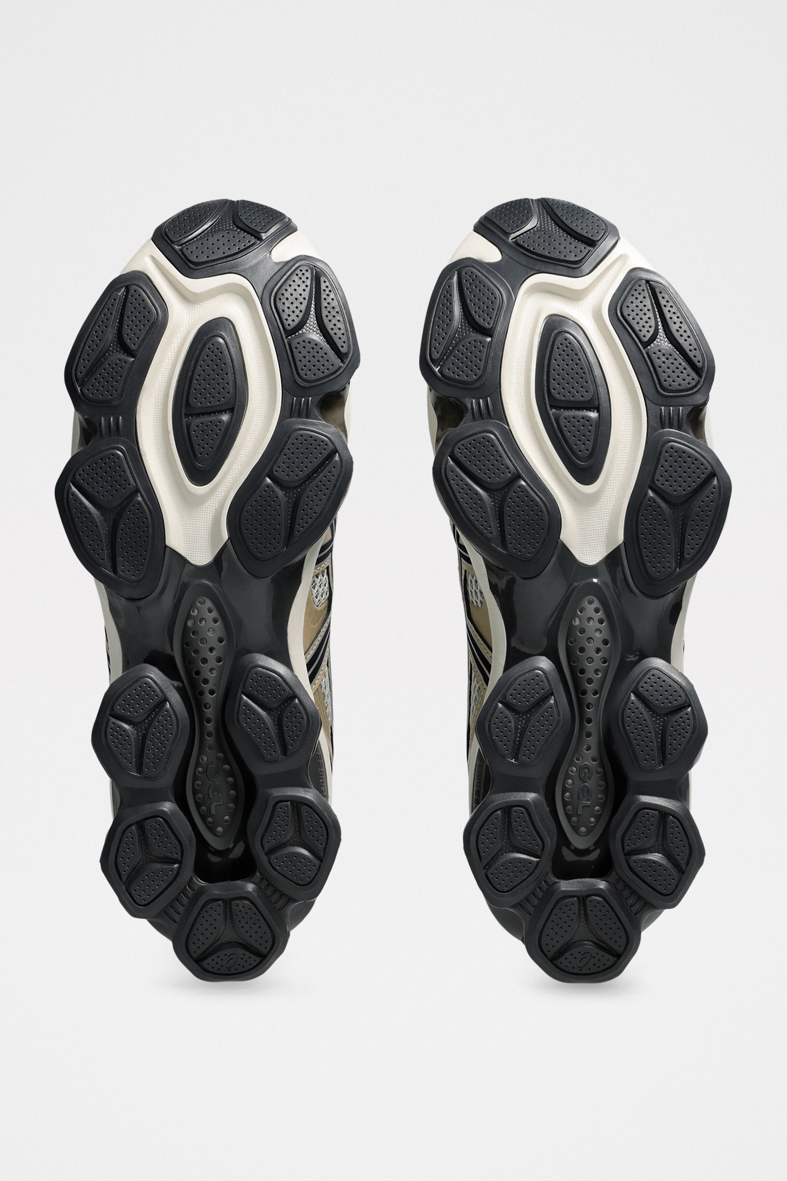 Asics Gel-Quantum Kinetic Sand / Black