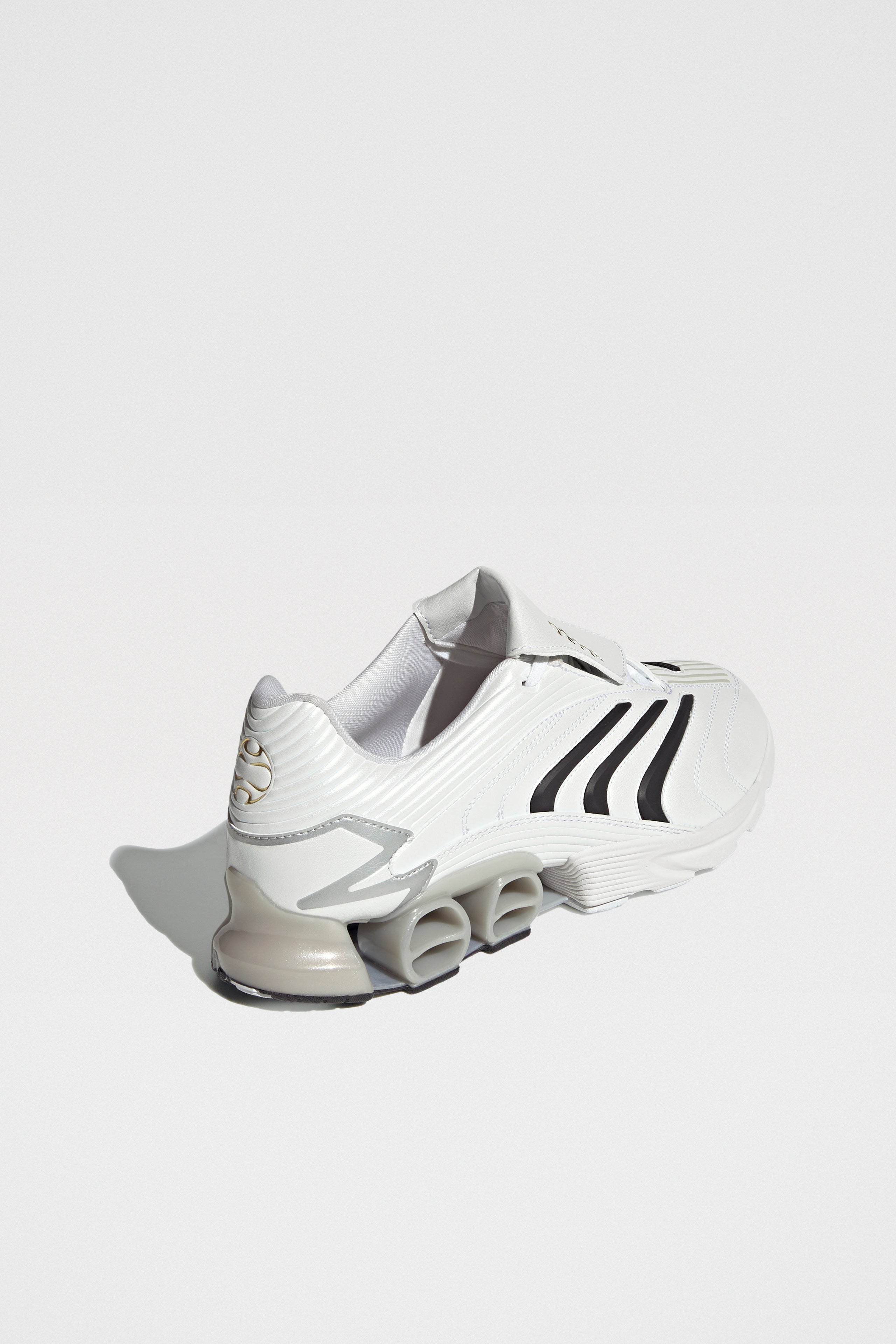 adidas Originals Predator Megaride Cloud White / Core Black