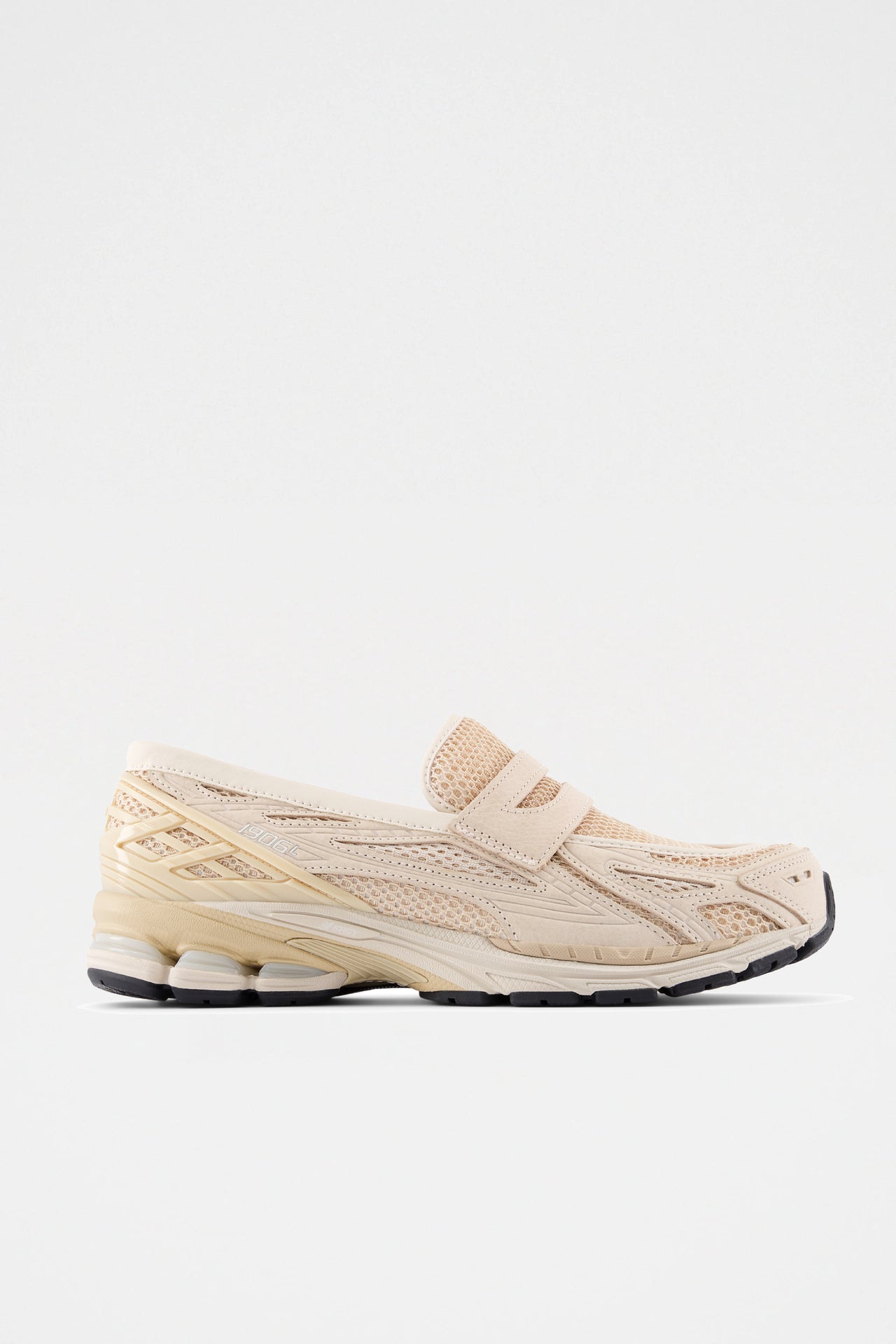 New Balance 1906 Loafer v1 Bisque / Bisque