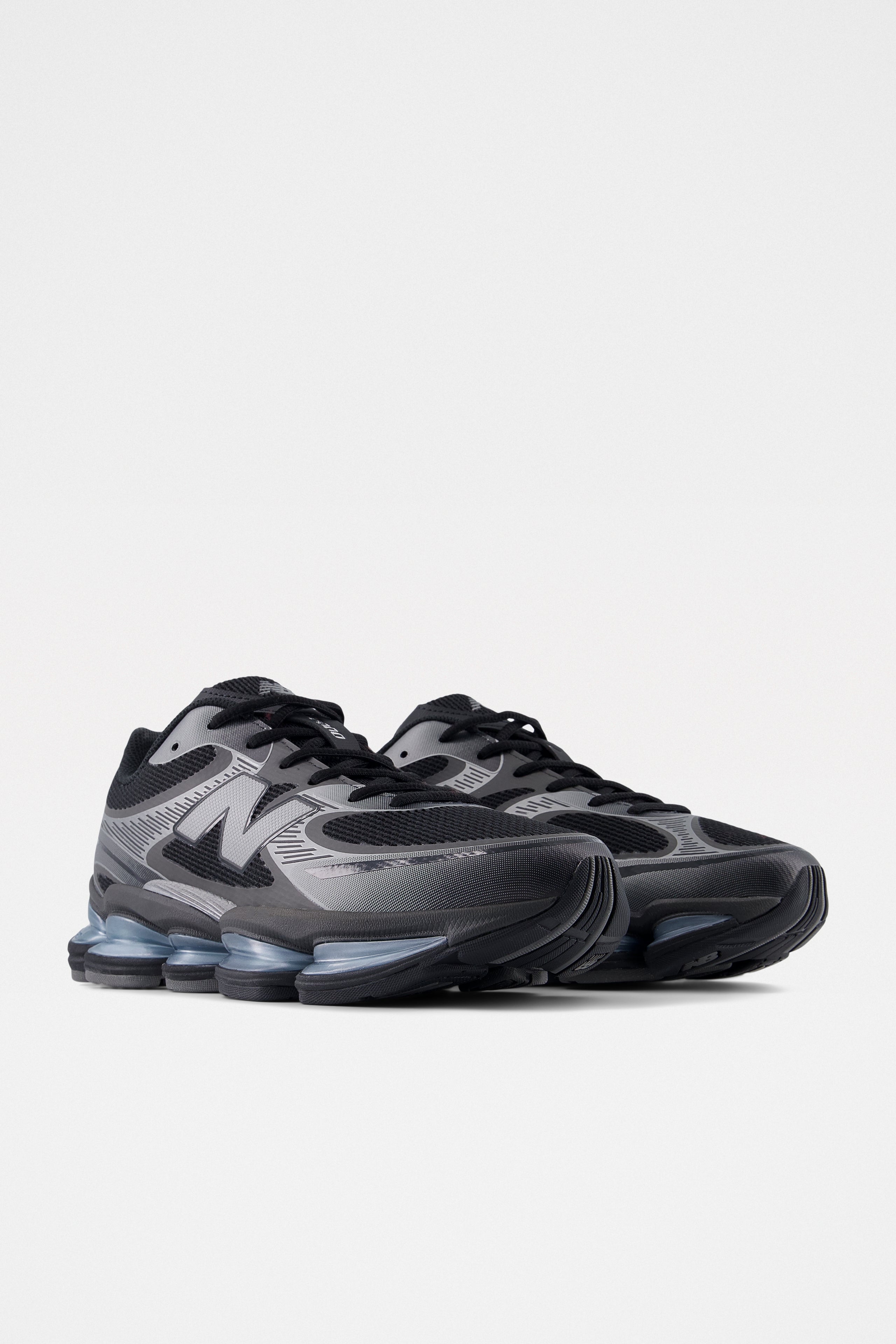 New Balance ABZORB 2000 Black / Dark Silver Metallic