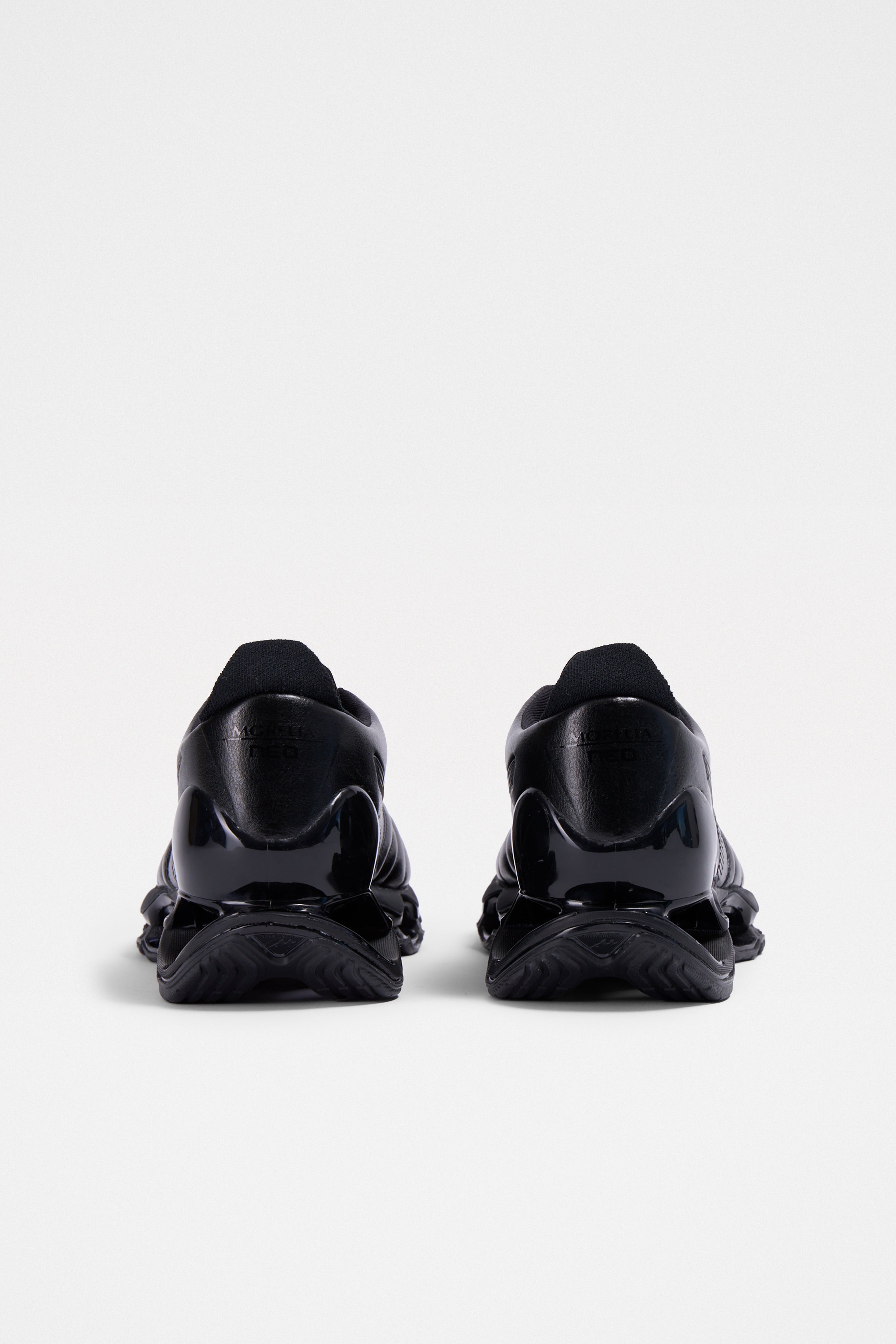 Mizuno Wave Prophecy Morelia Neo Black