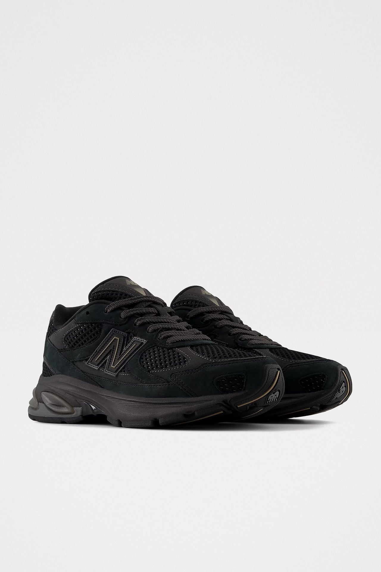 New Balance 2010 Black / Black Cement