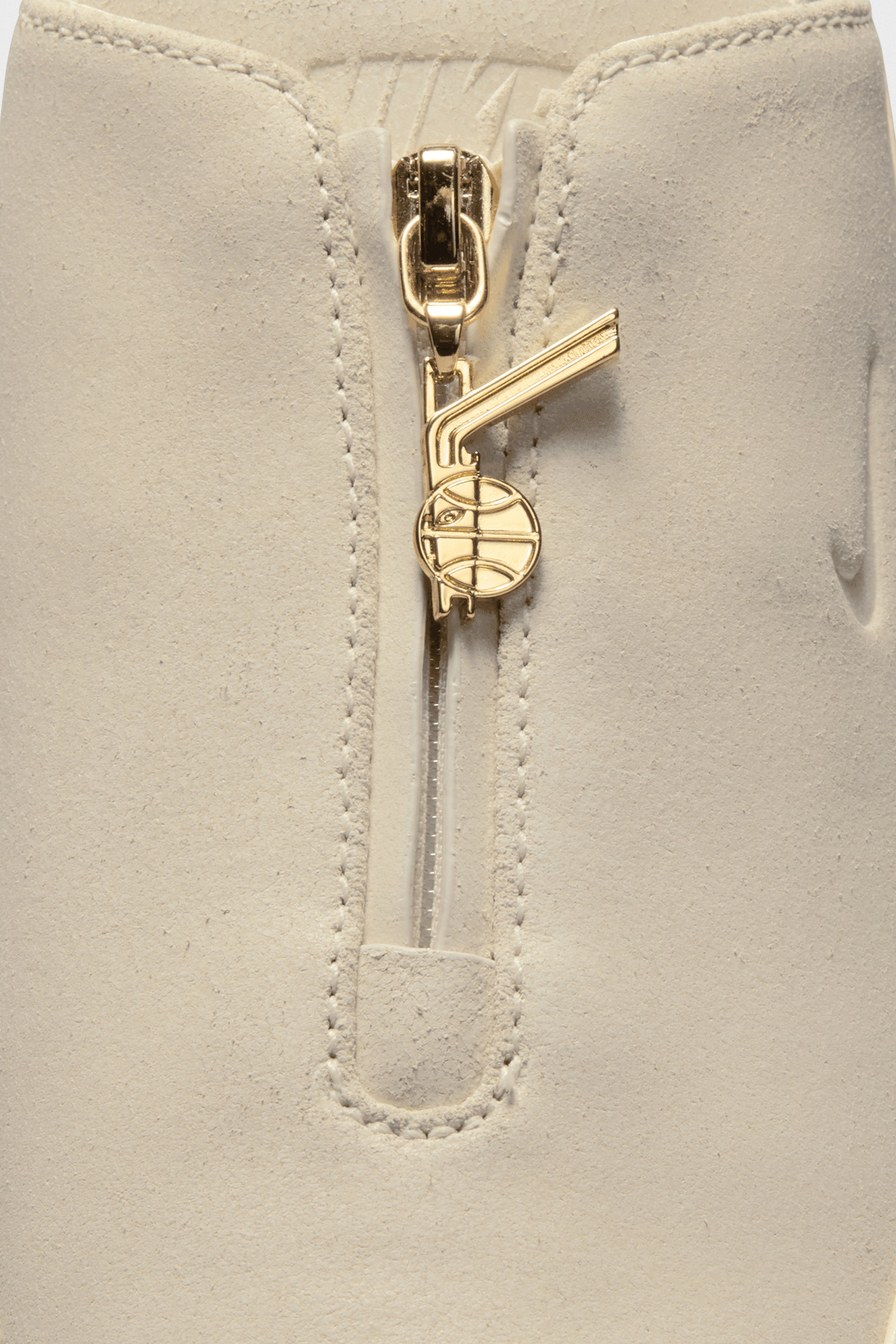 Nike x Air Afrique Air Max RK61 Coconut Milk / Coconut Milk