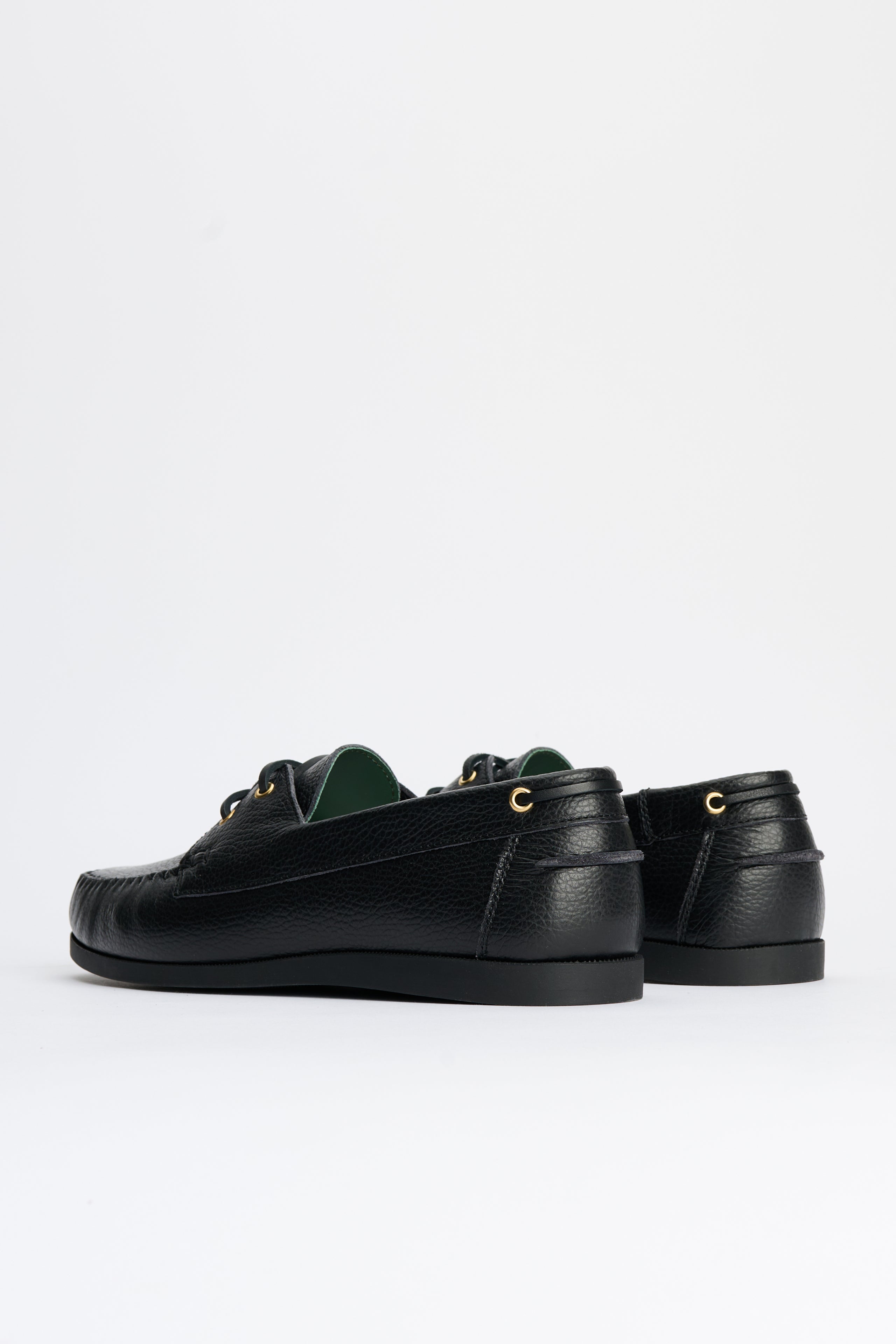 VINNY’s Boatman Black