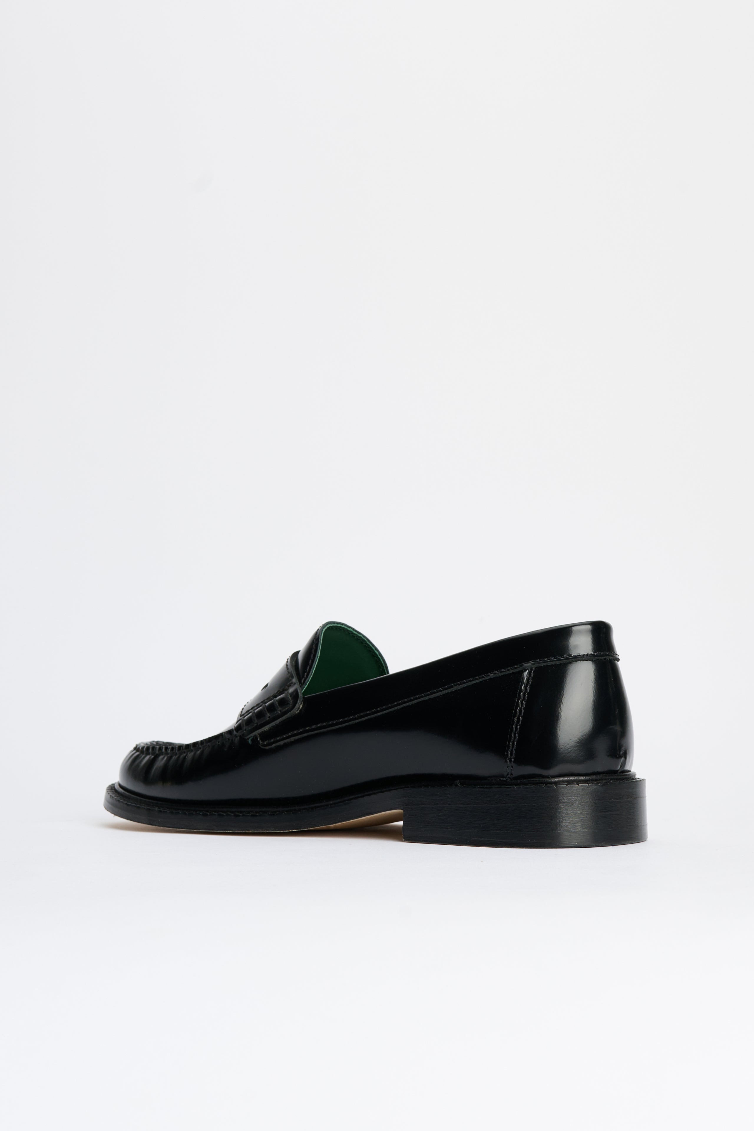 VINNY’s Yardee Moccasin Loafer Black