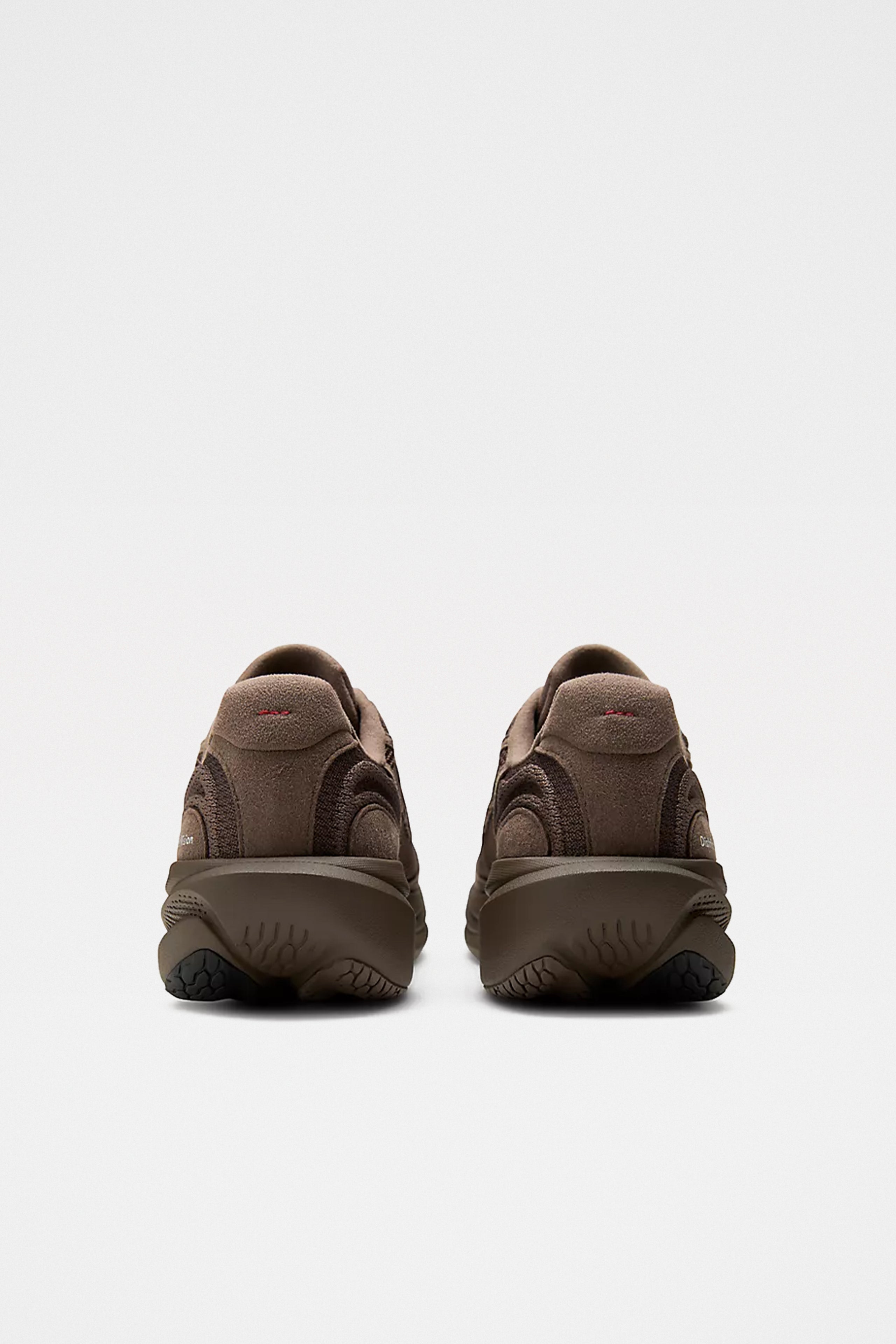 New Balance x District Vision 1080v15 Cortado