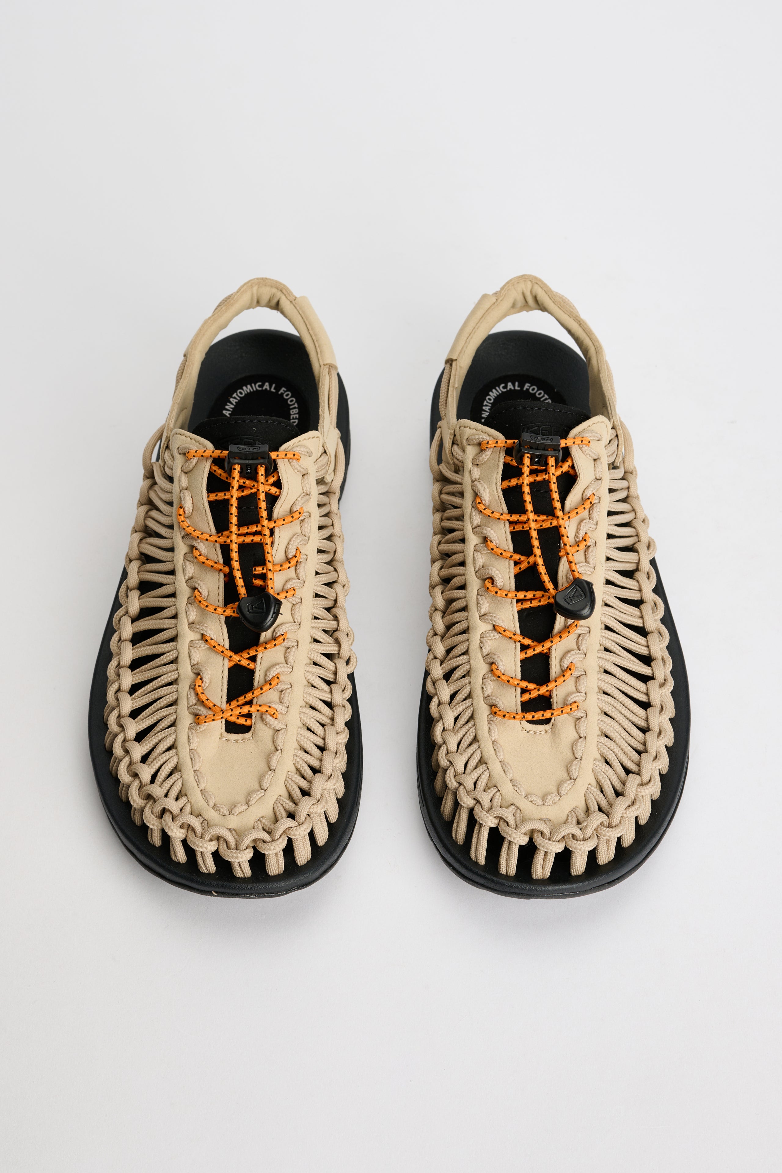 KEEN Uneek Sneaker Sandal Safari / Orange Peel
