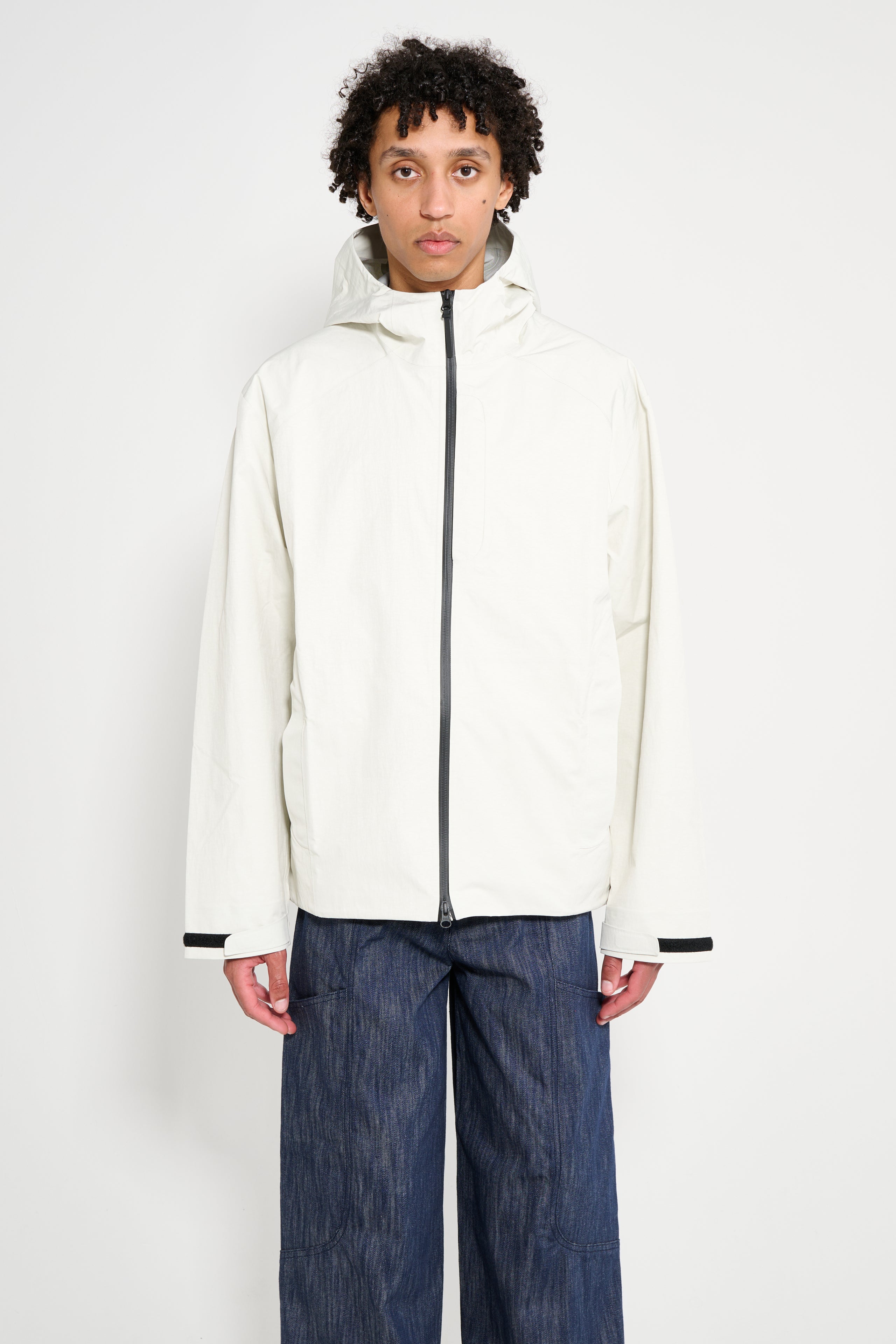 Hiking Patrol 2.5 L Shell Jacket Cream