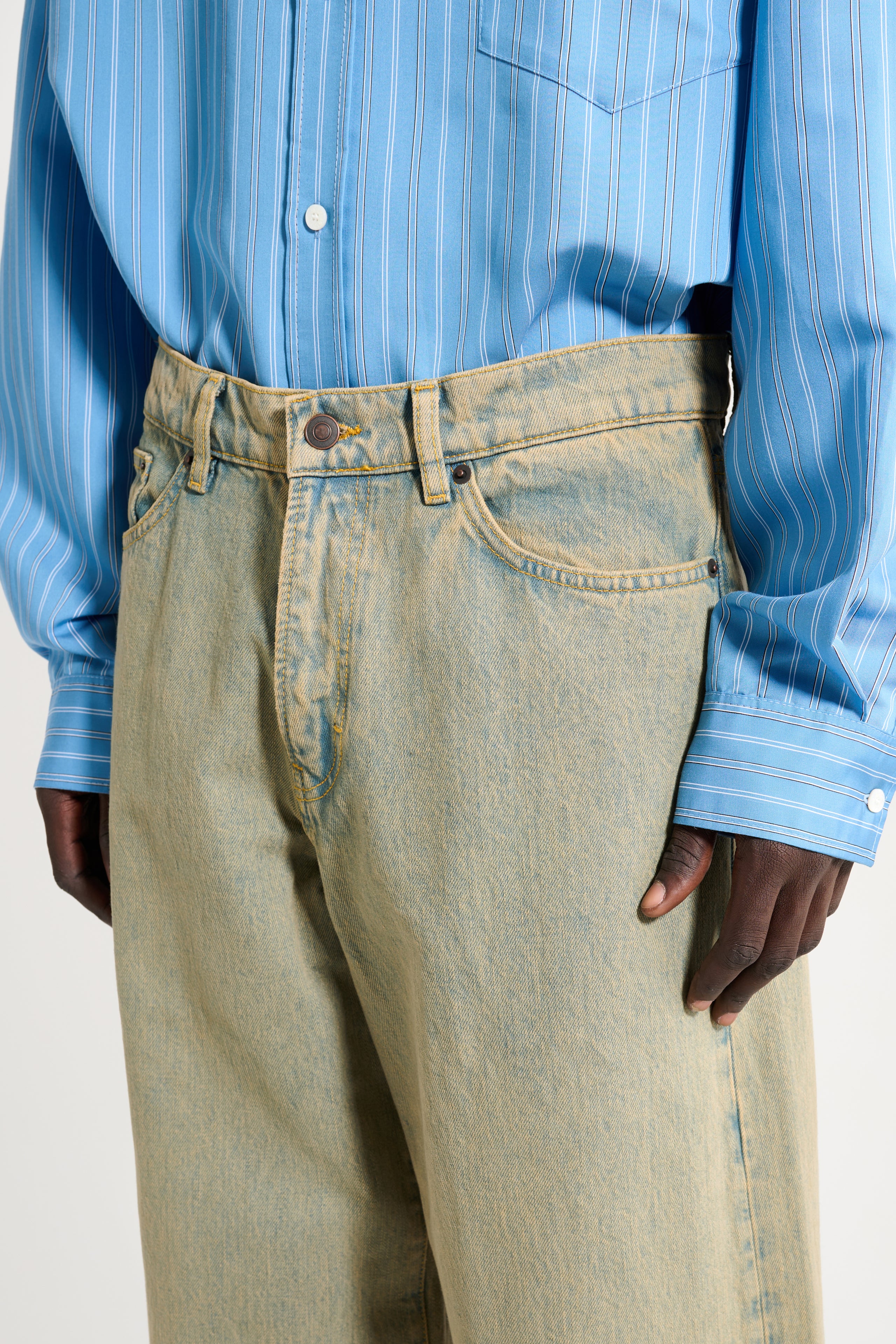 Jeanerica Brera Beige Tint