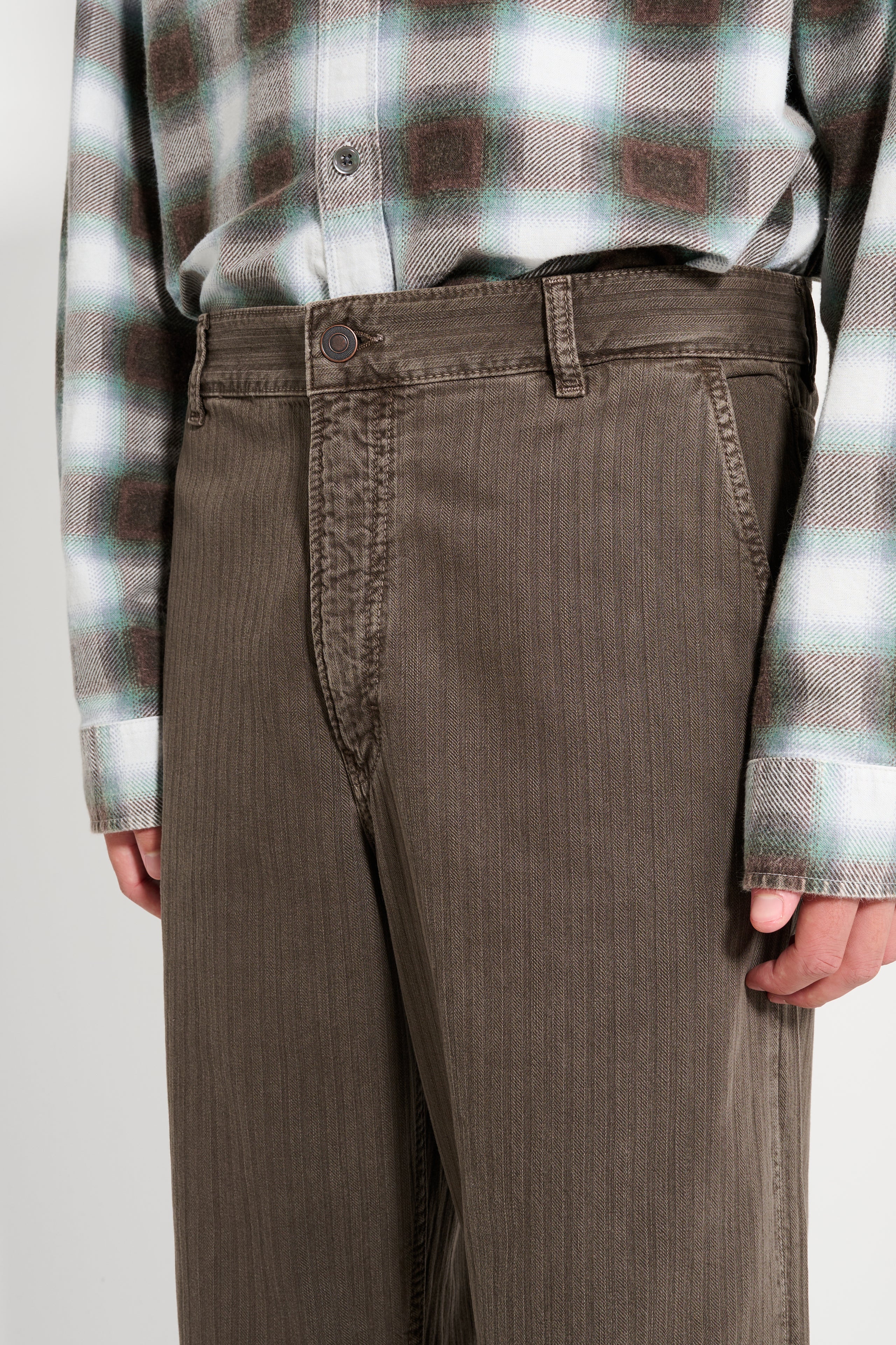 Jeanerica Genua Chevron Brown