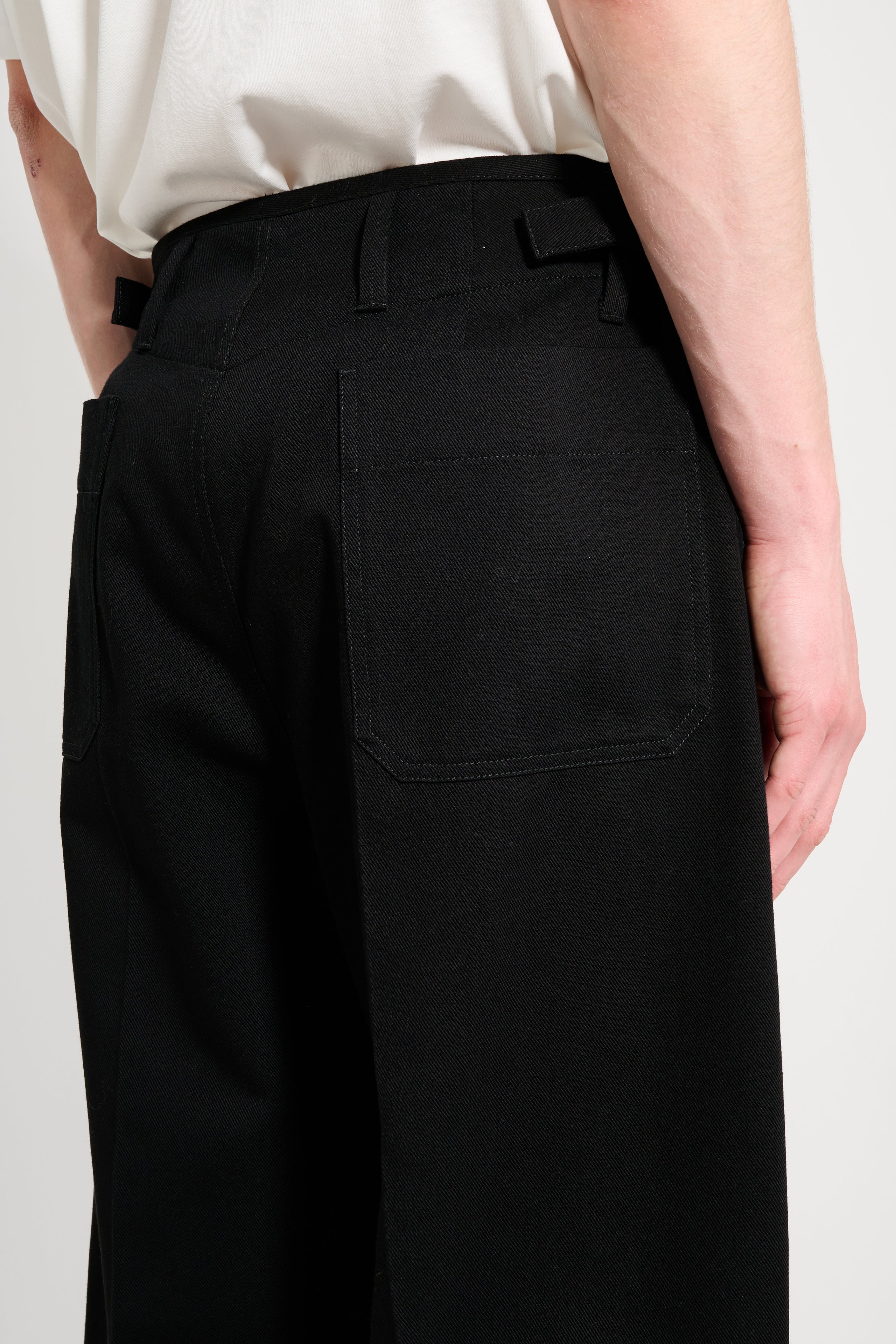 Lemaire Pleated Carrot Pants Black