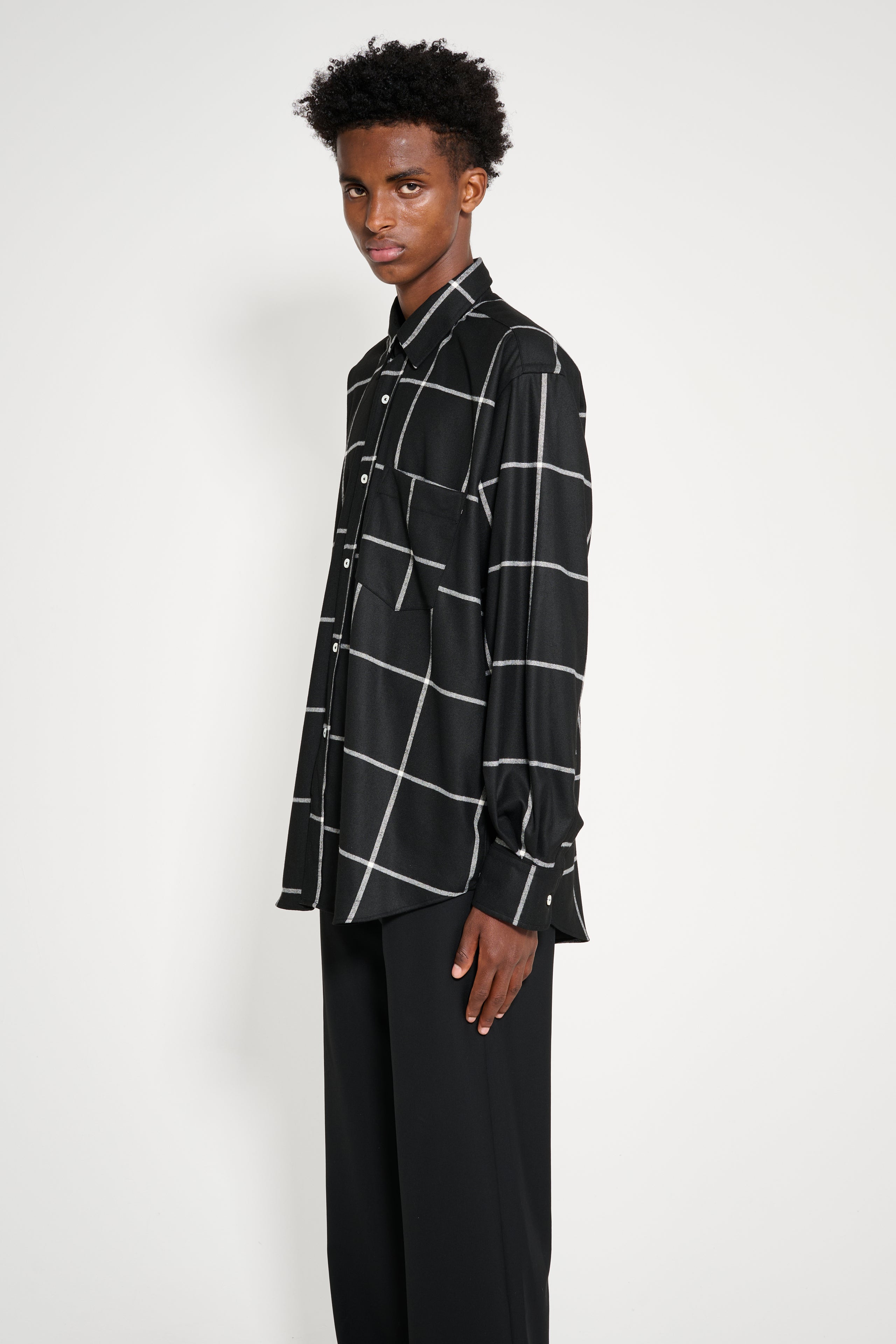 TRÈS BIEN everywear Oversized Classic Shirt Wool Check Black
