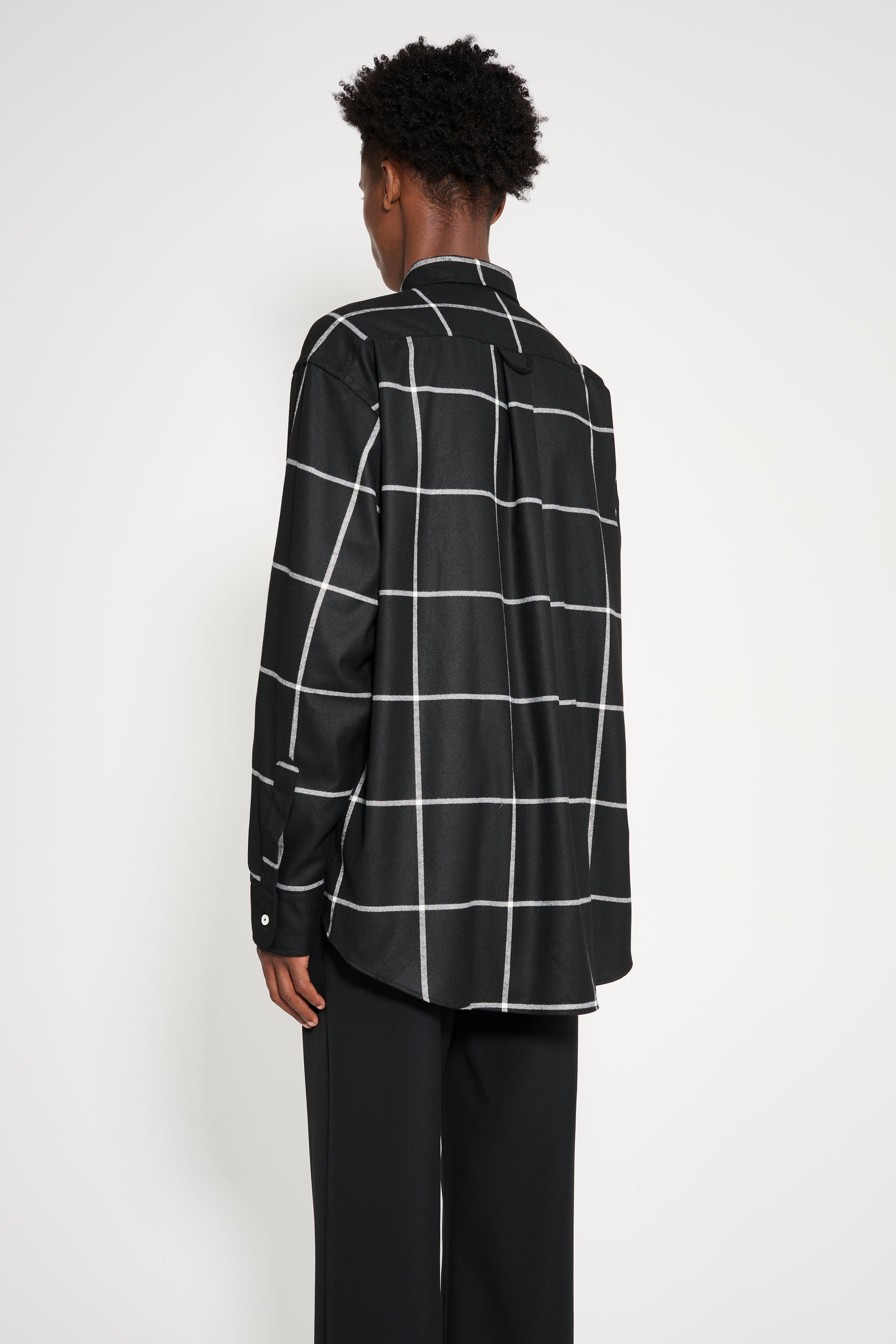 TRÈS BIEN everywear Oversized Classic Shirt Wool Check Black