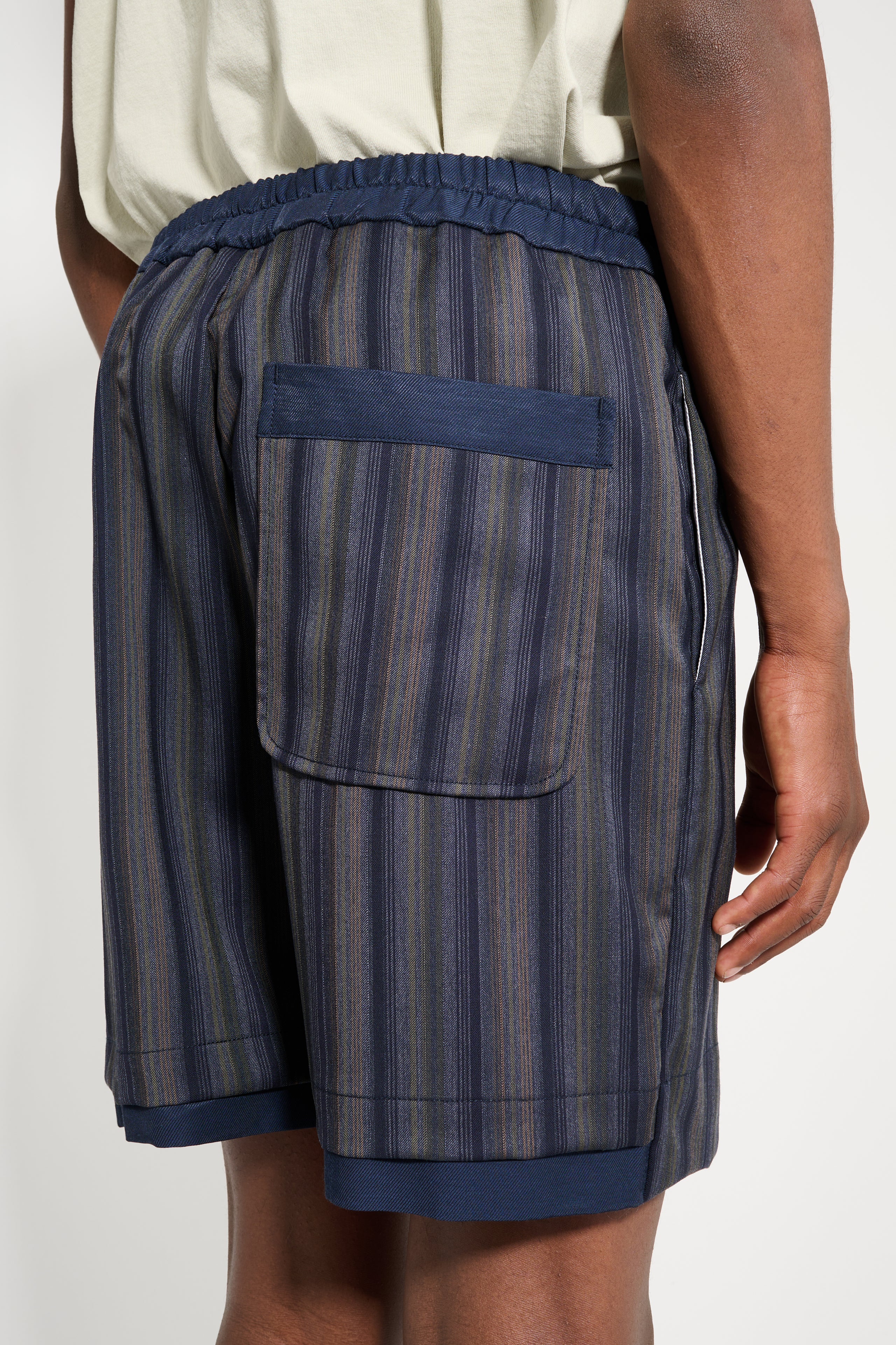 TRES BIEN ATELJÉ Sport Shorts Stripe Multi