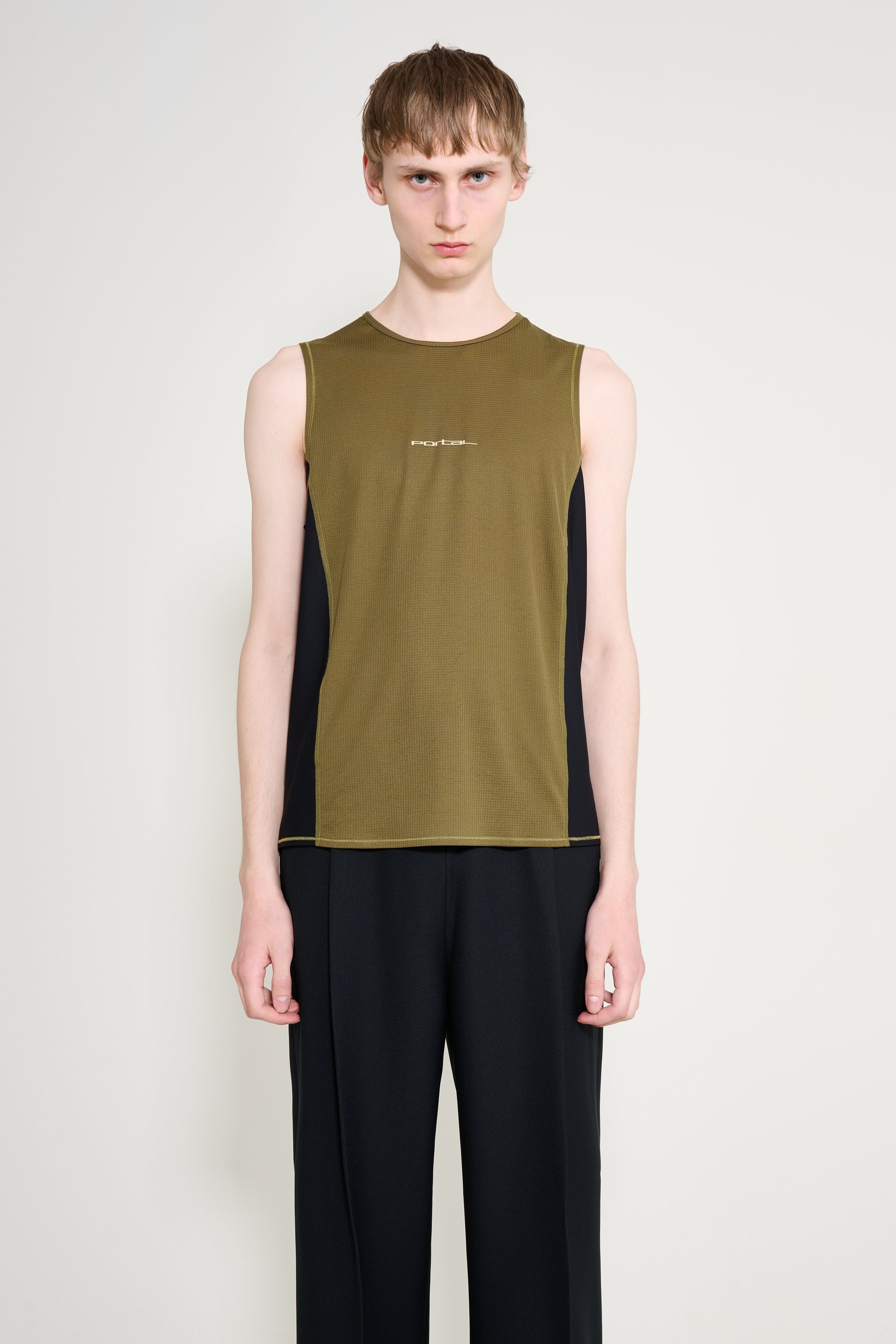 Portal Range Light Tank Dark Olive / Black Beauty