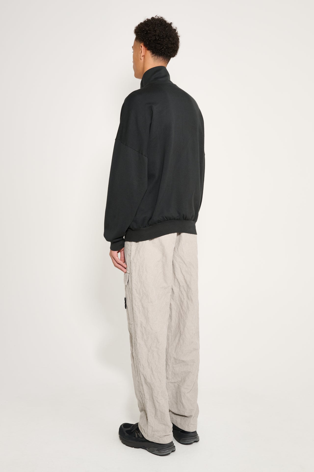 Stone Island Wrinkled Corduroy 500-TC Cargo Trousers Pearl Grey