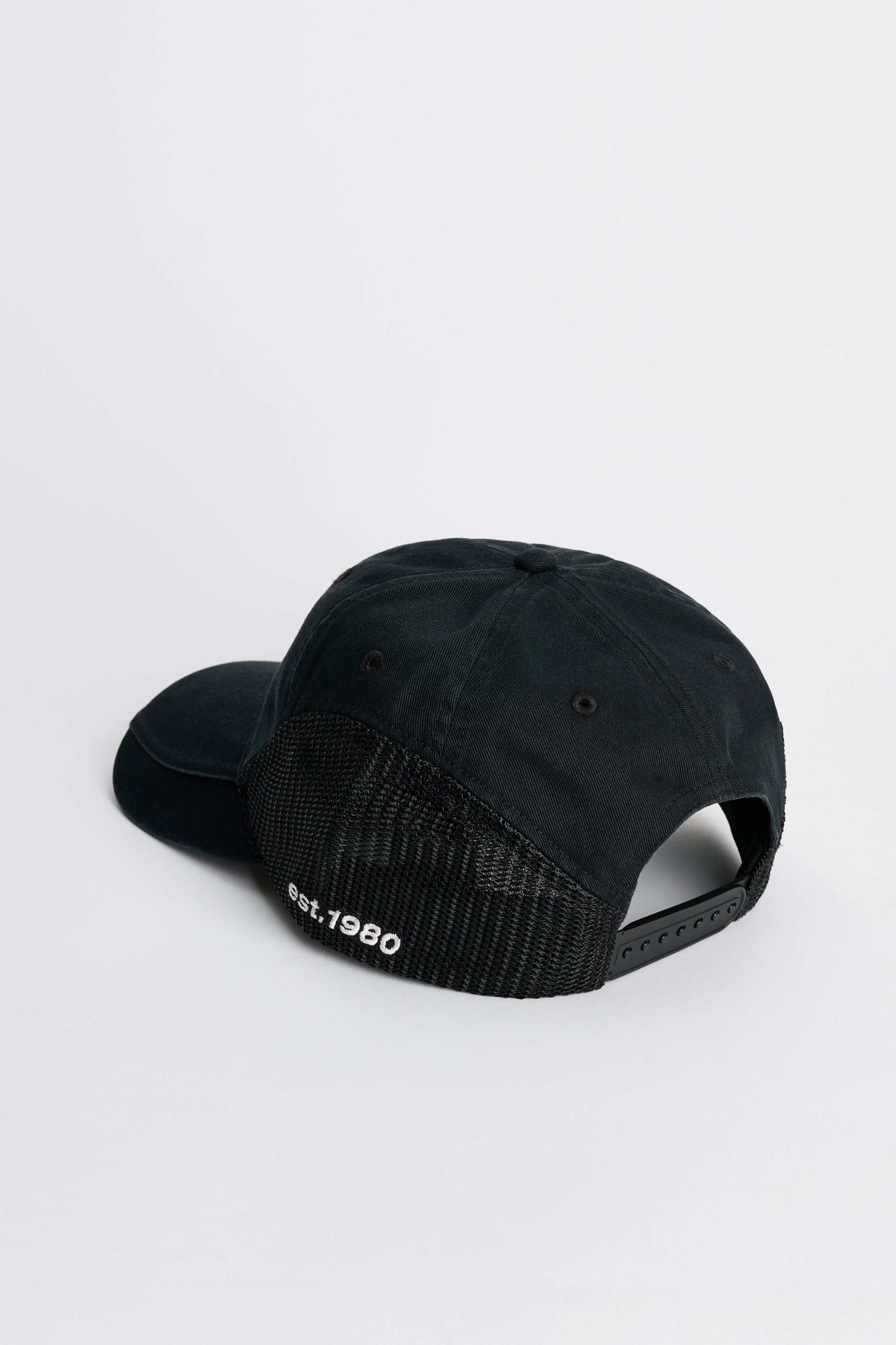 Stüssy Lp Service Mesh Strapback Cap Black