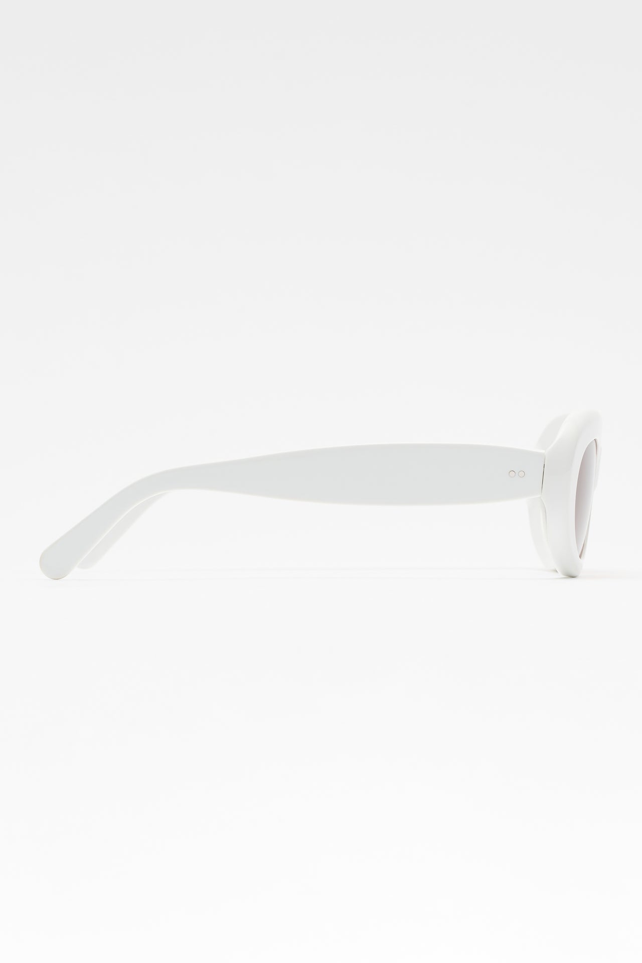 Sun Buddies Courtney Solid White