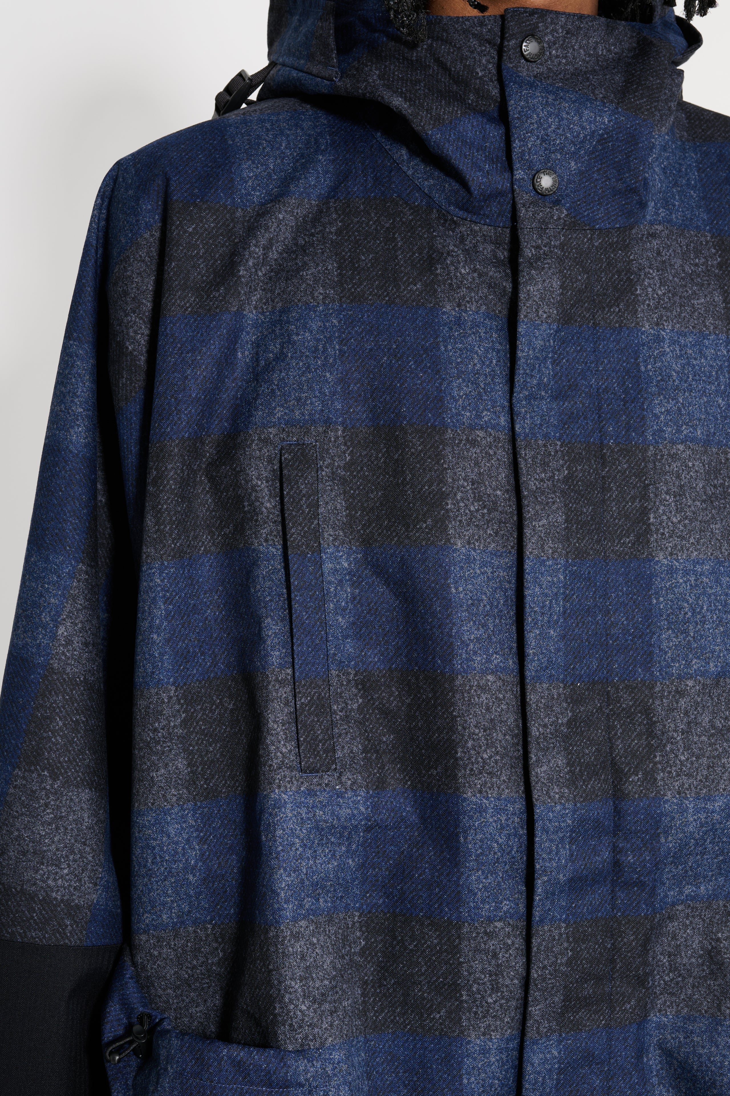 The North Face Hardshell Poncho Jacket Summit Navy Plaid
