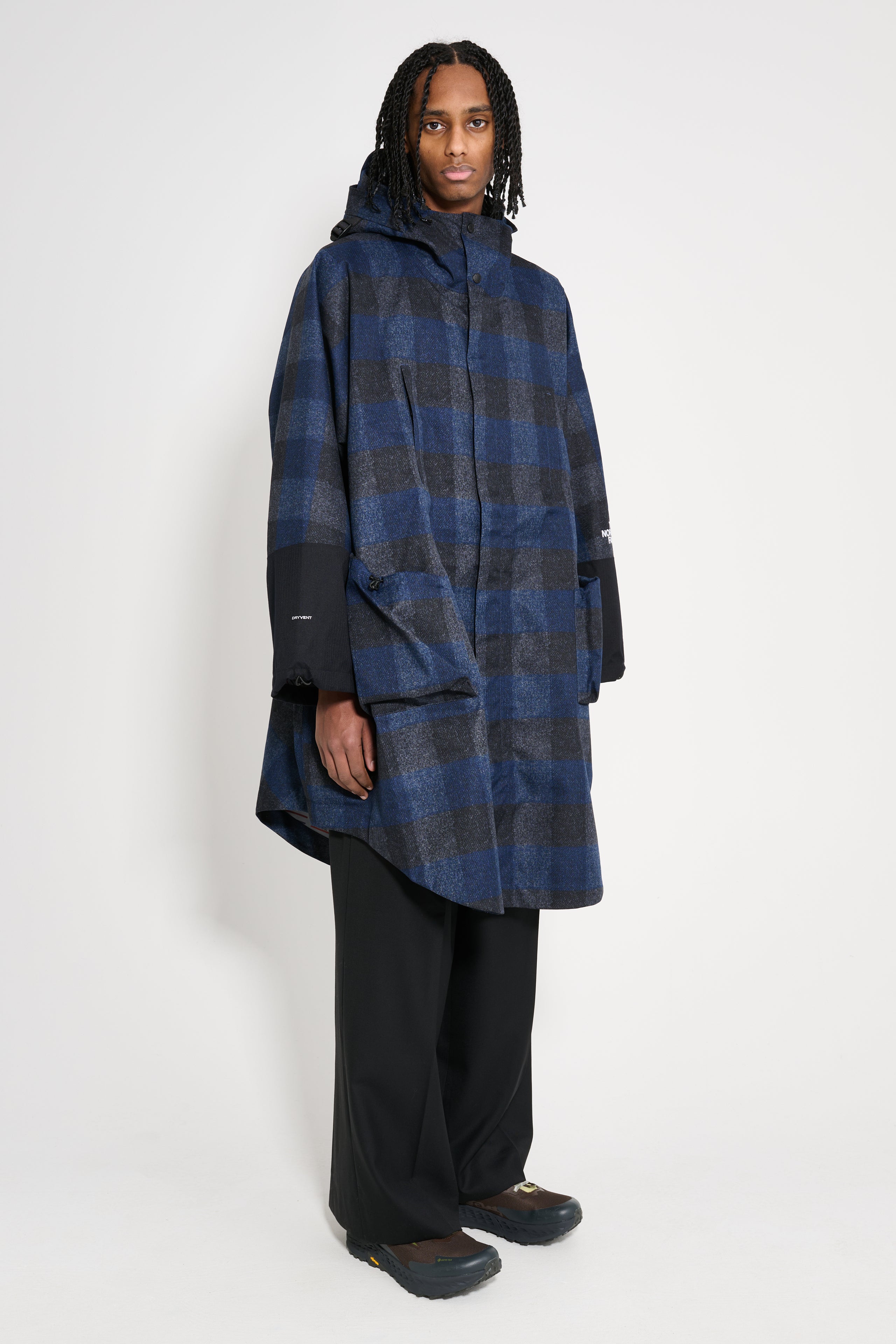 The North Face Hardshell Poncho Jacket Summit Navy Plaid