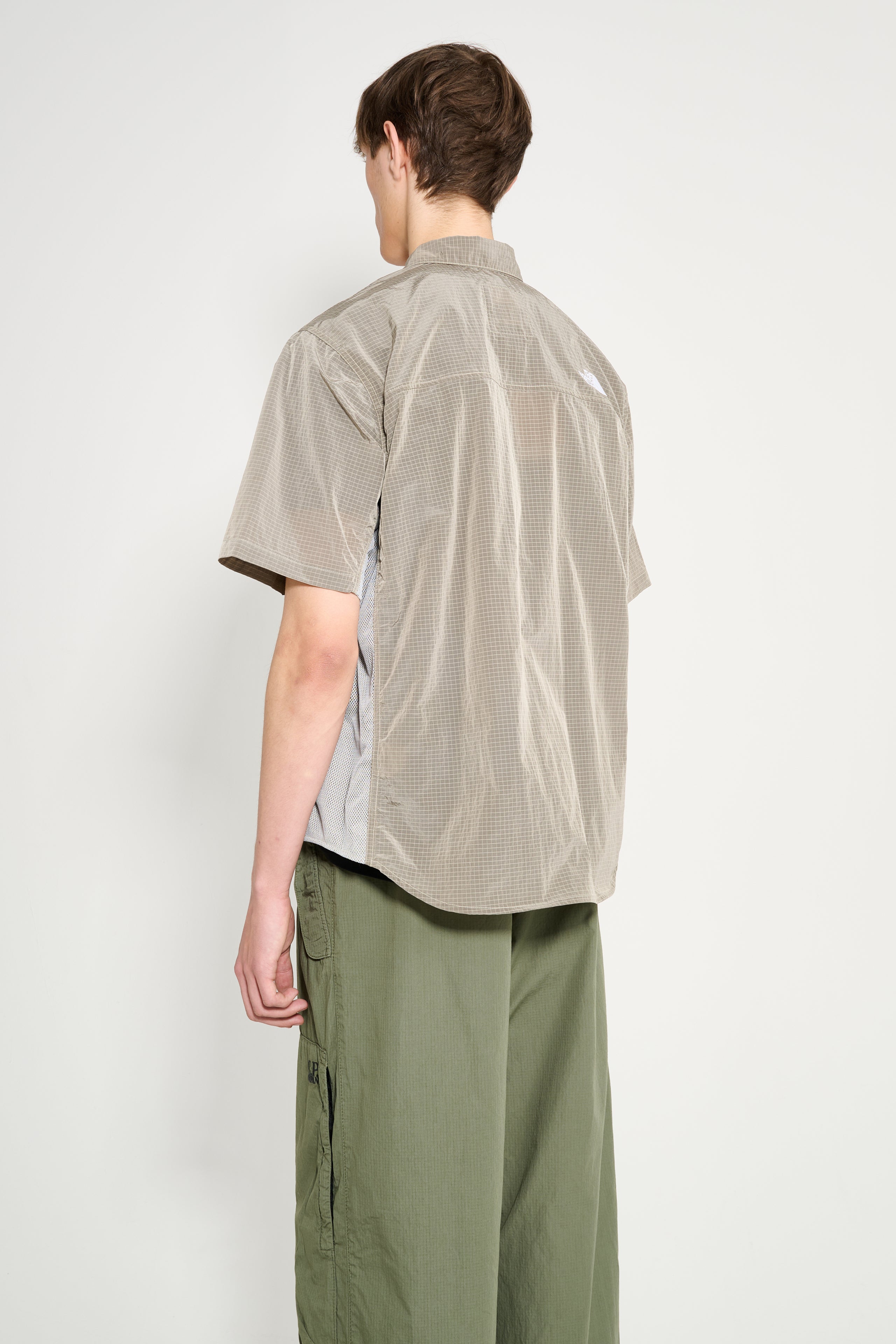 The North Face Fabric Mix Short Sleeve Shirt Gravel