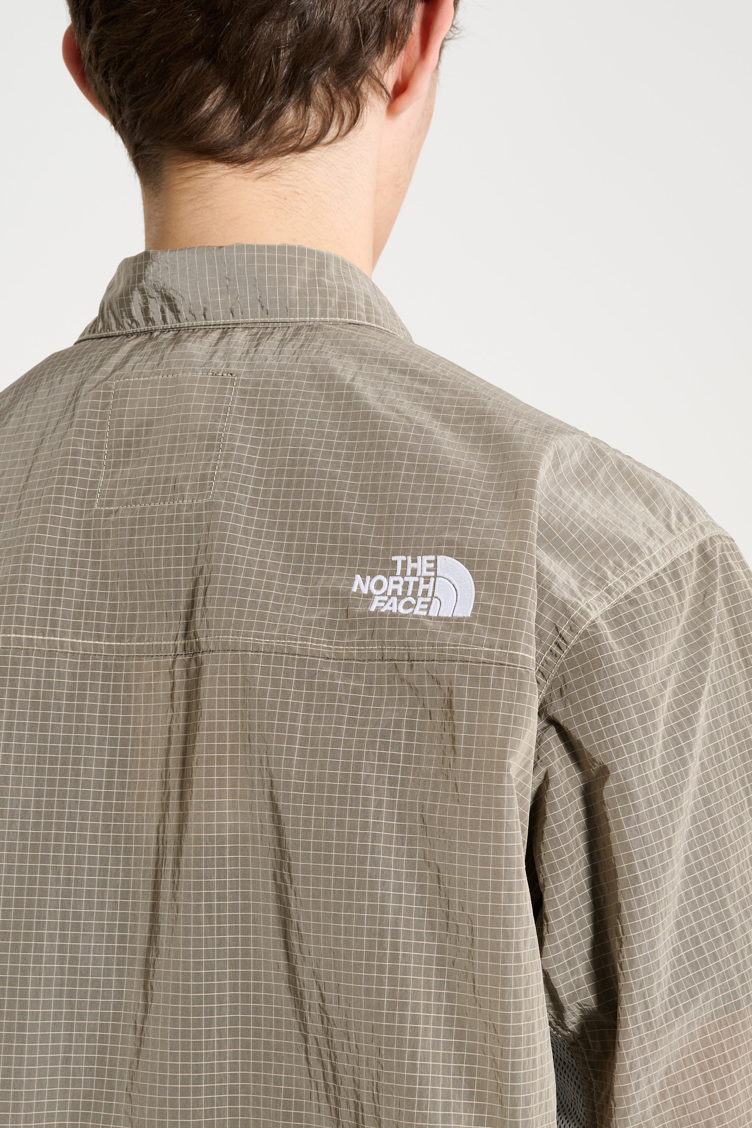 The North Face Fabric Mix Short Sleeve Shirt Gravel