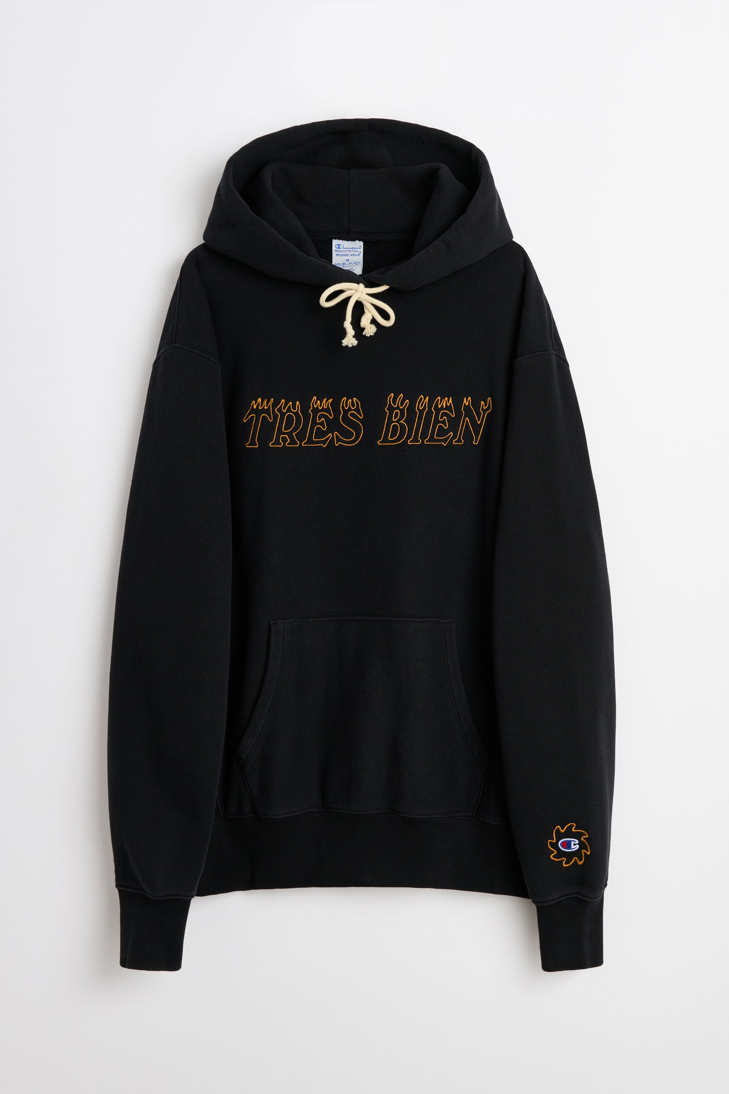 TRÈS BIEN x Champion Reverse Weave Flaming Windsor Logo Hood Black