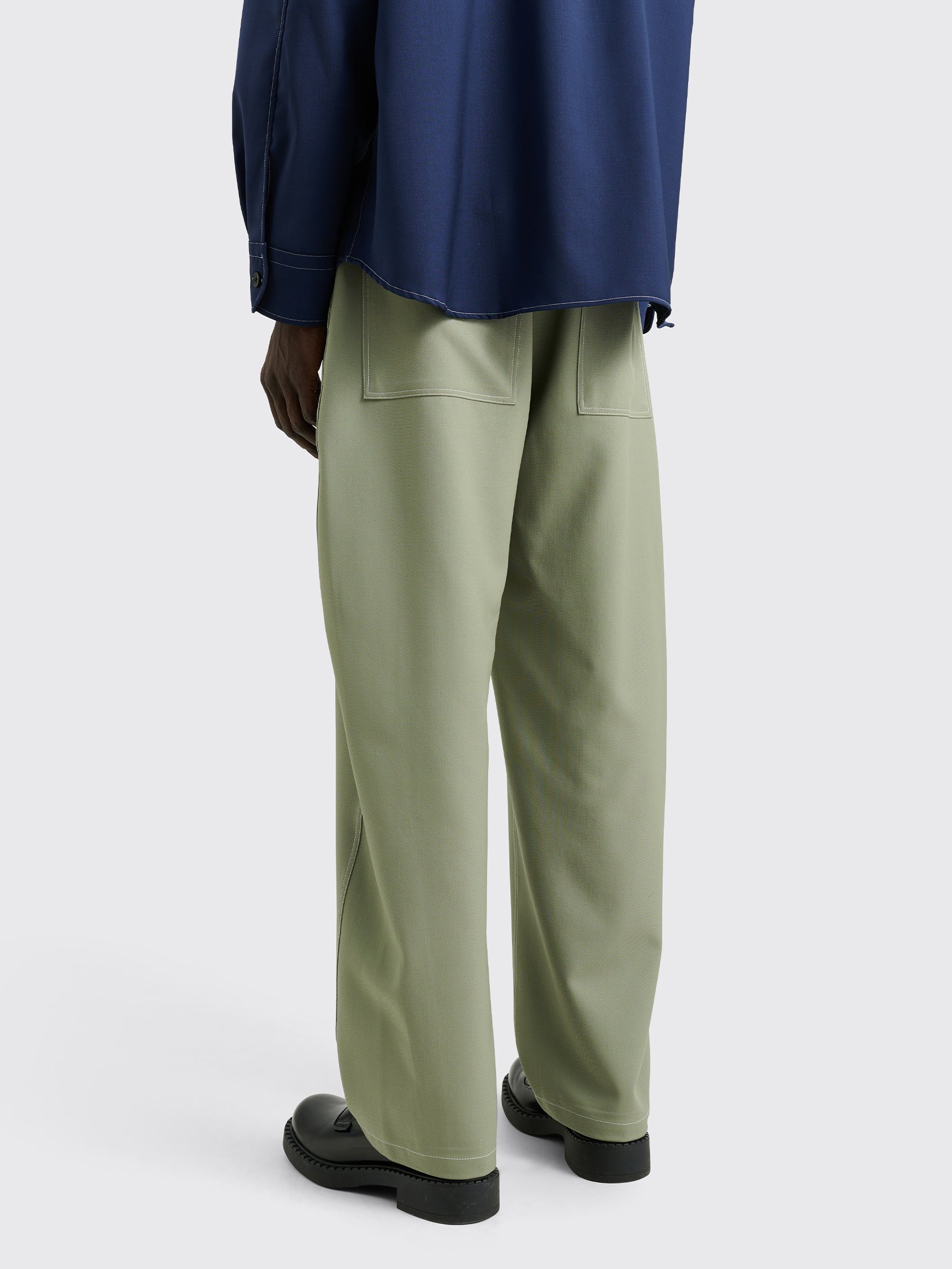TRÈS BIEN everywear Curved Work Pants Wool Twill Green