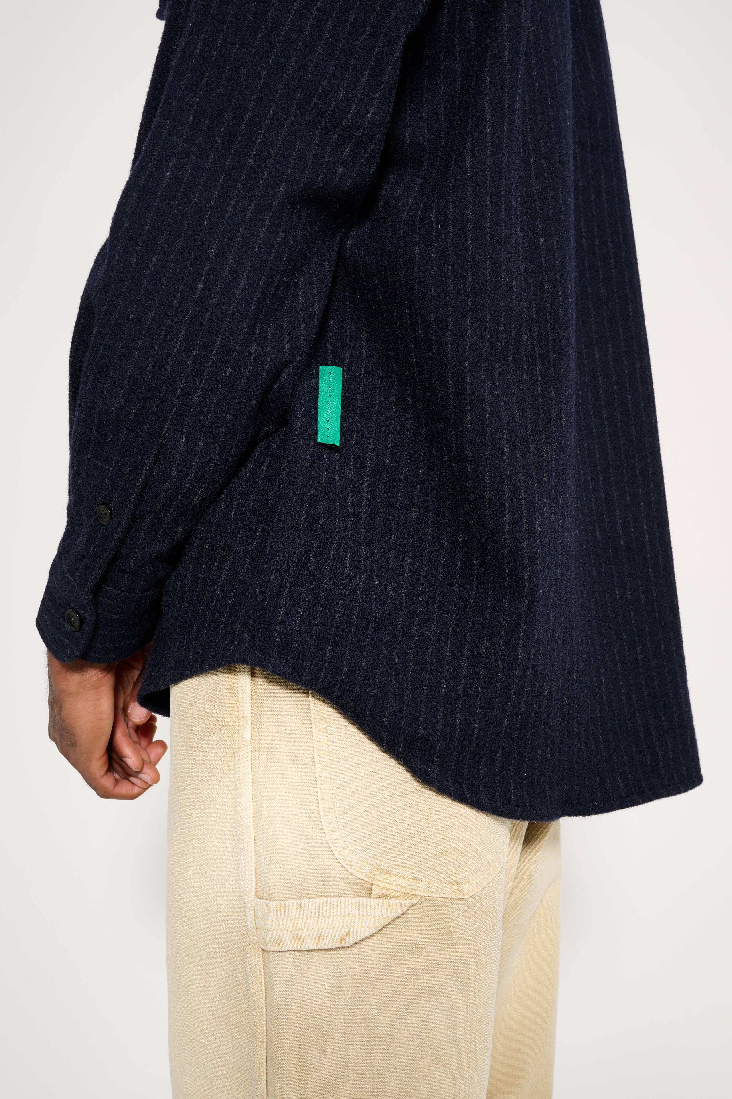 TRÈS BIEN everywear Oversize Classic Workshirt Pinstripe Dark Navy