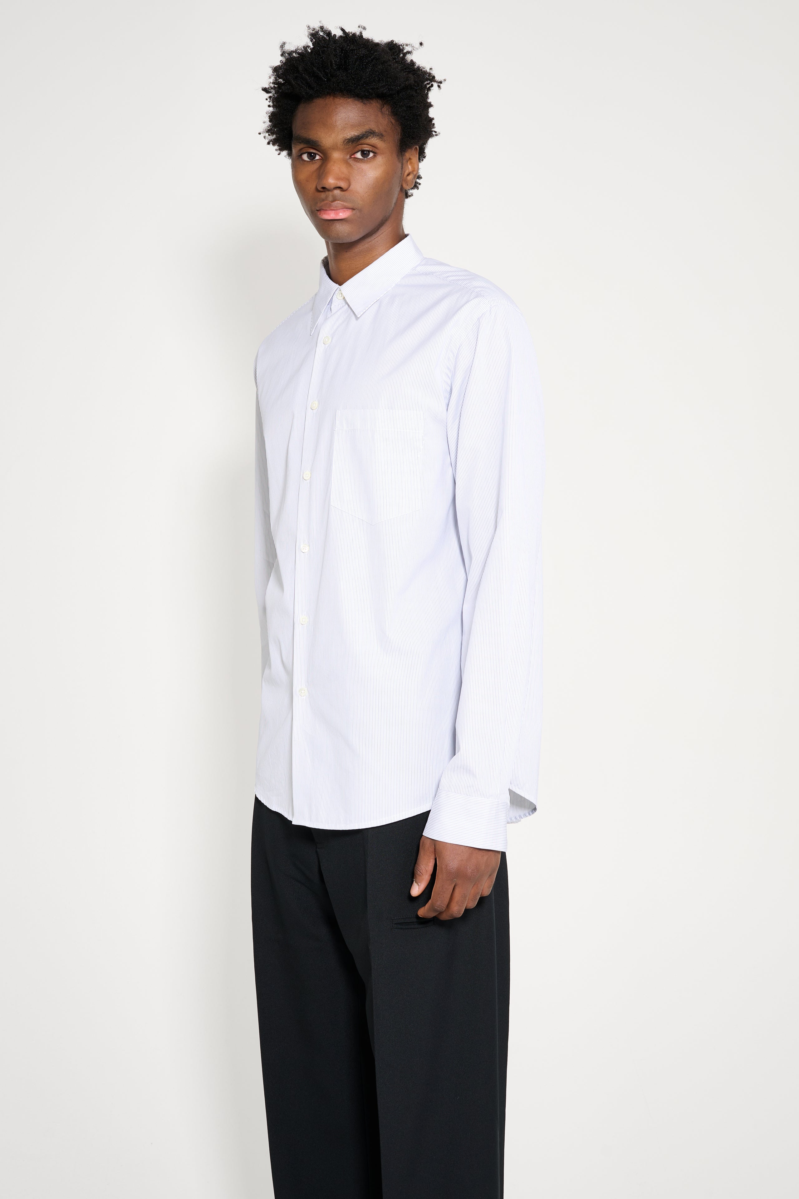 TRES BIEN ATELJÉ Pleated Classic Shirt White Blue Stripe