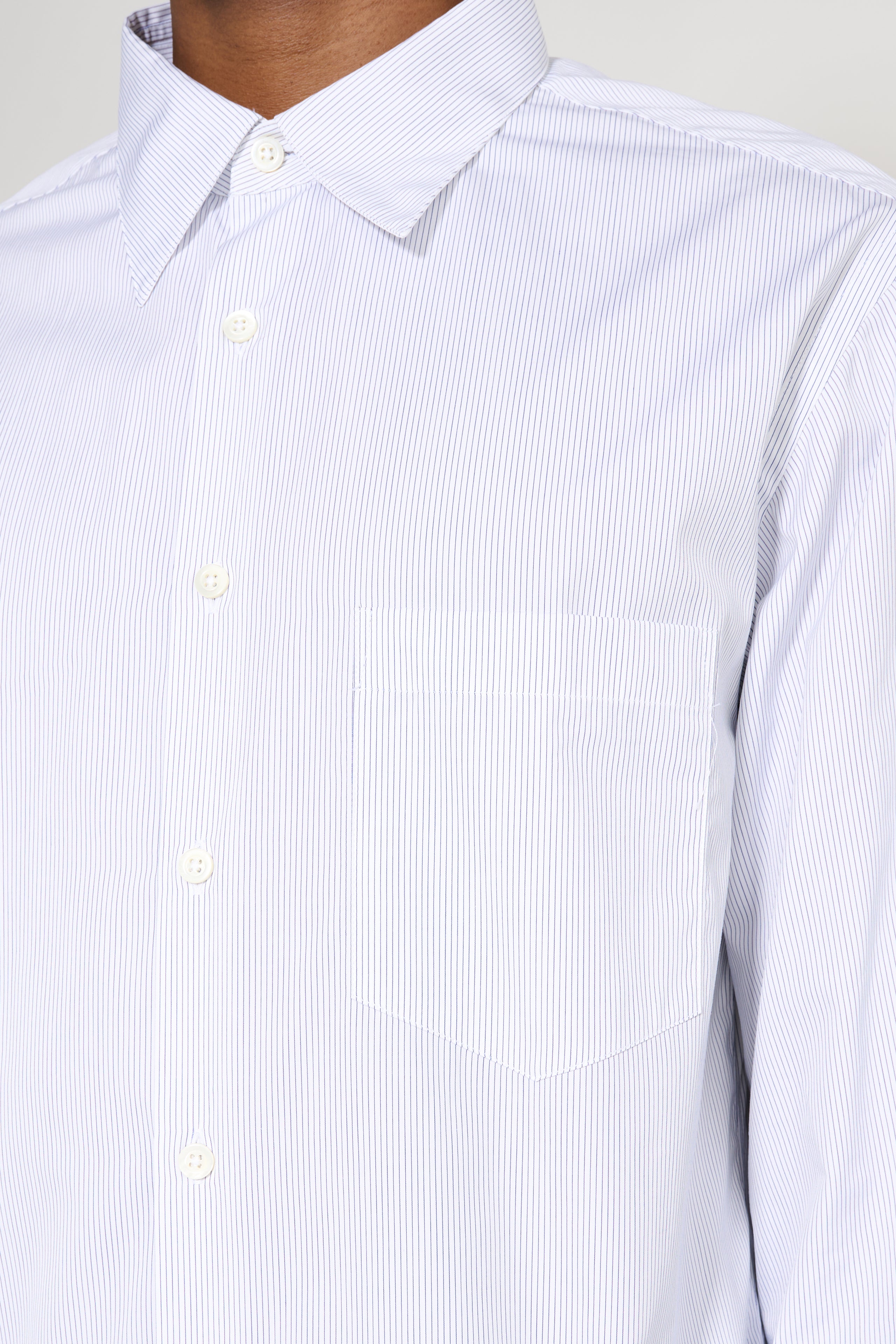 TRES BIEN ATELJÉ Pleated Classic Shirt White Blue Stripe