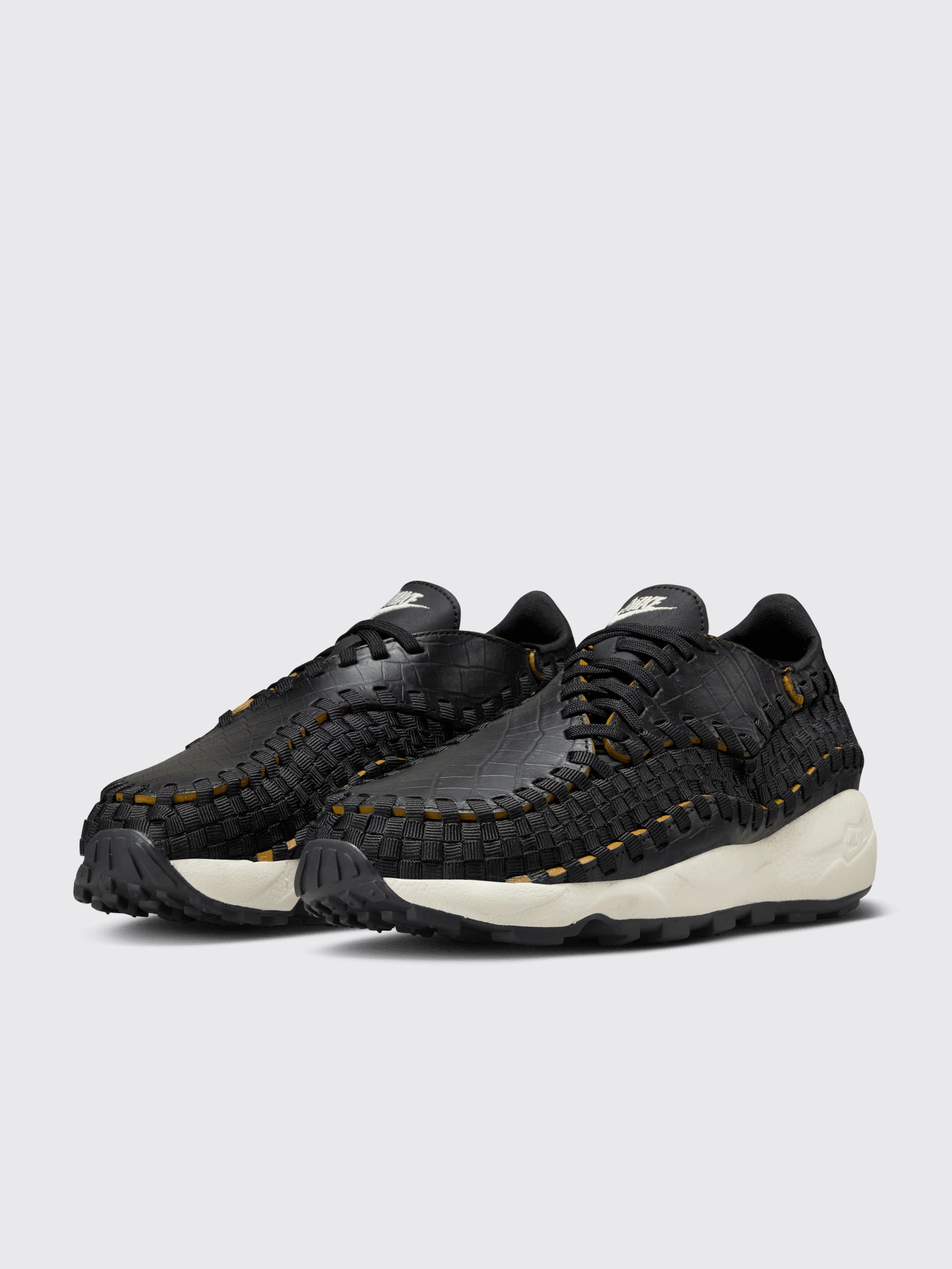 Nike W Air Footscape Woven Premium Black / Pale Ivory