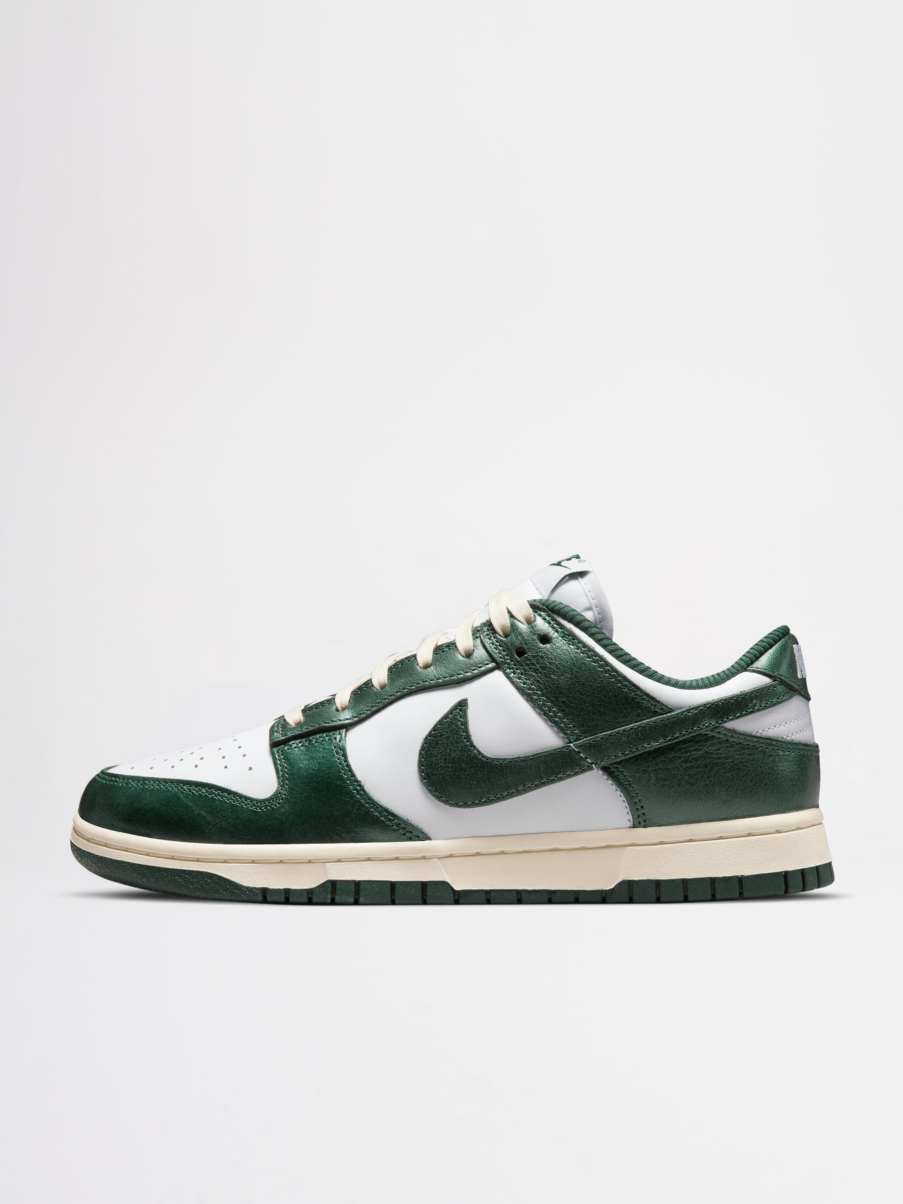 Nike W’s Dunk Low White / Pro Green