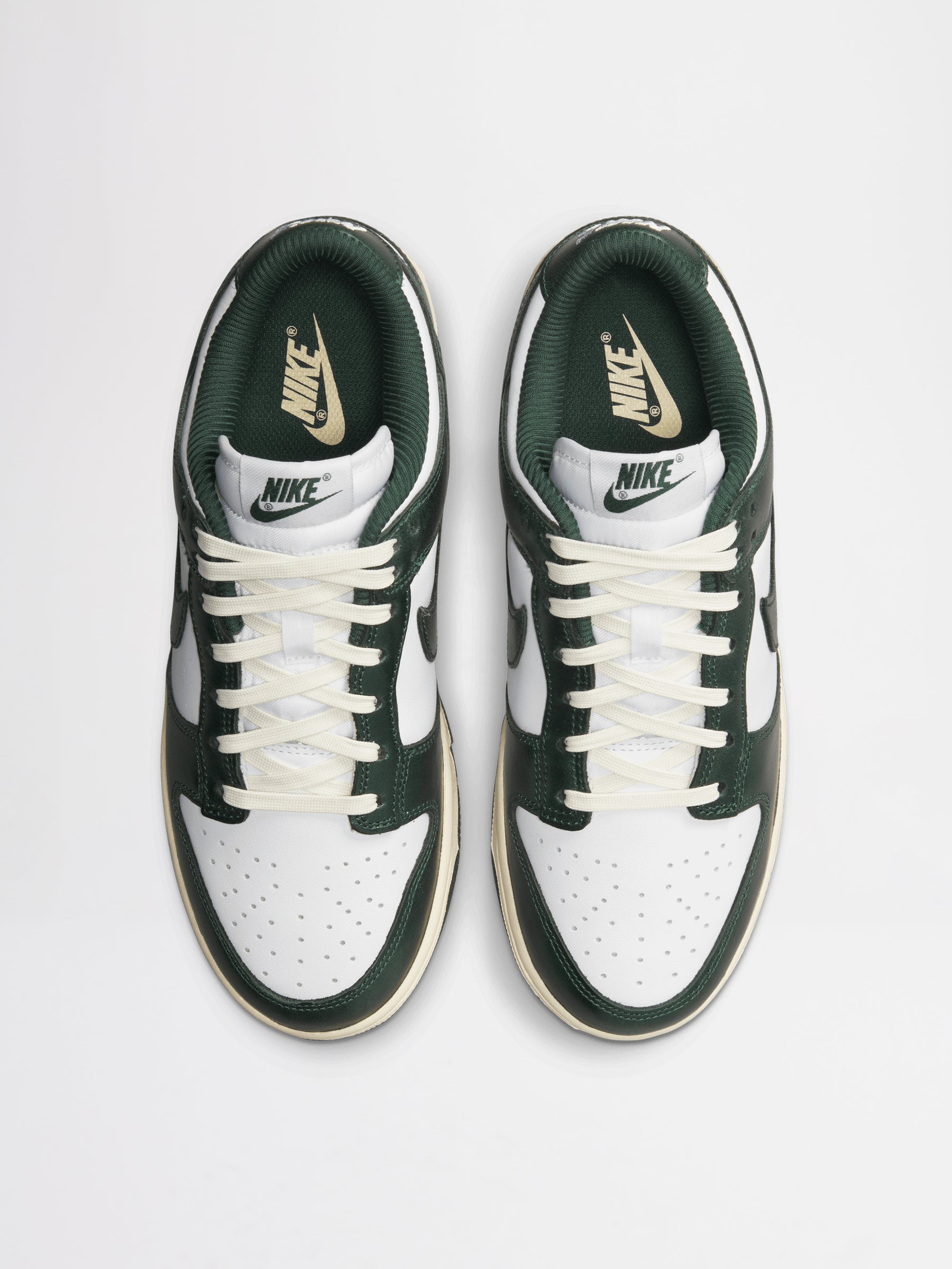 Nike W’s Dunk Low White / Pro Green