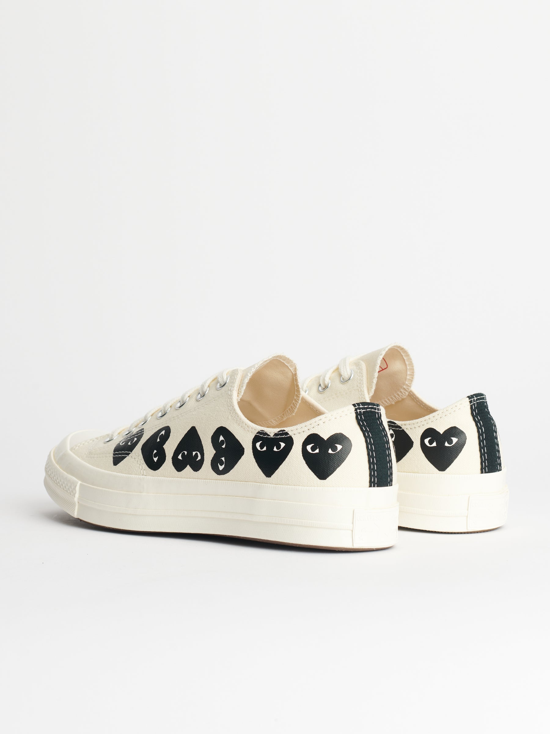 Comme des Garçons Play x Converse Chuck 70 Low Multi Hearts White