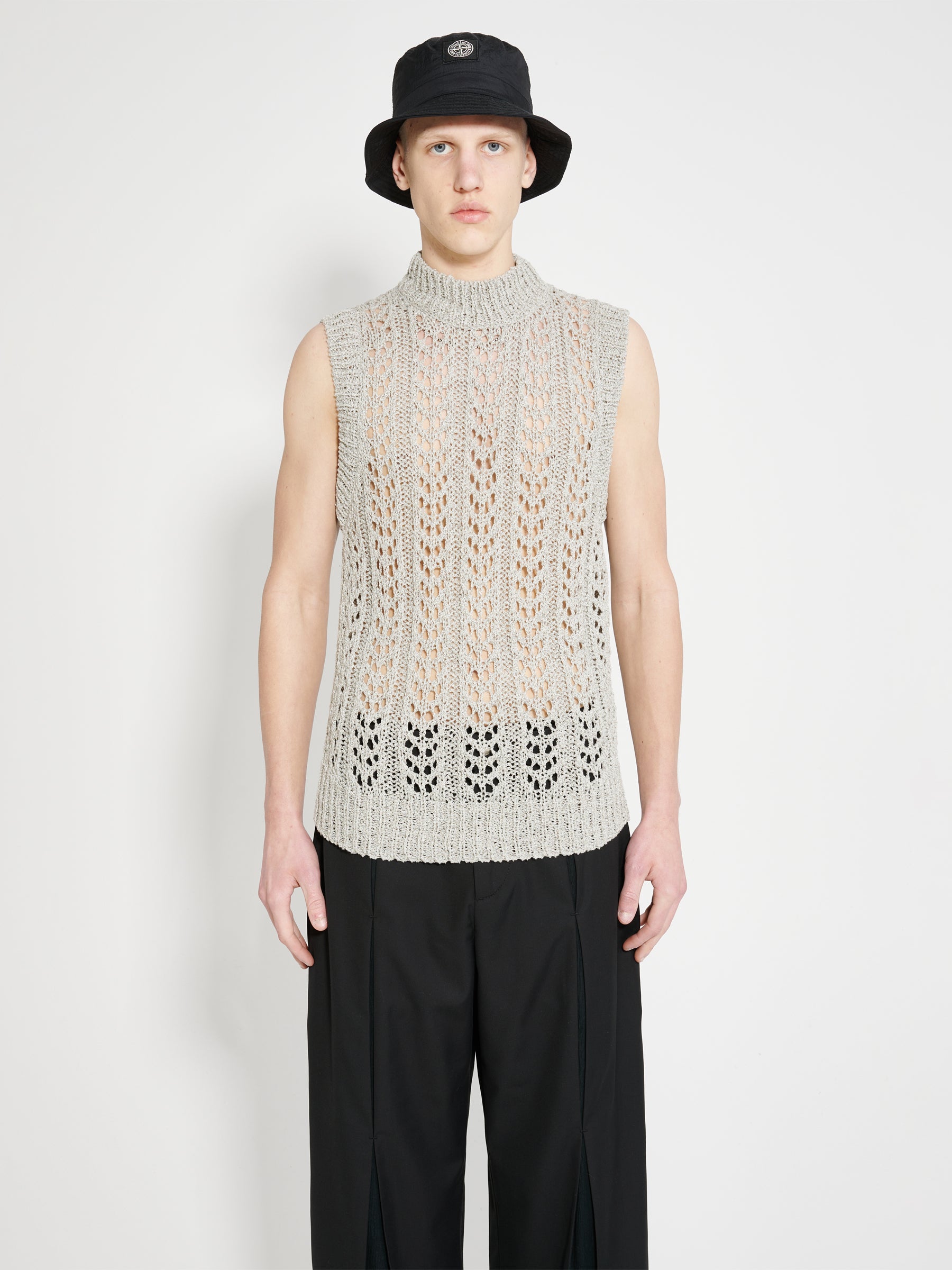 _J.L-A.L_ Redos Knitted Vest Silver Grey