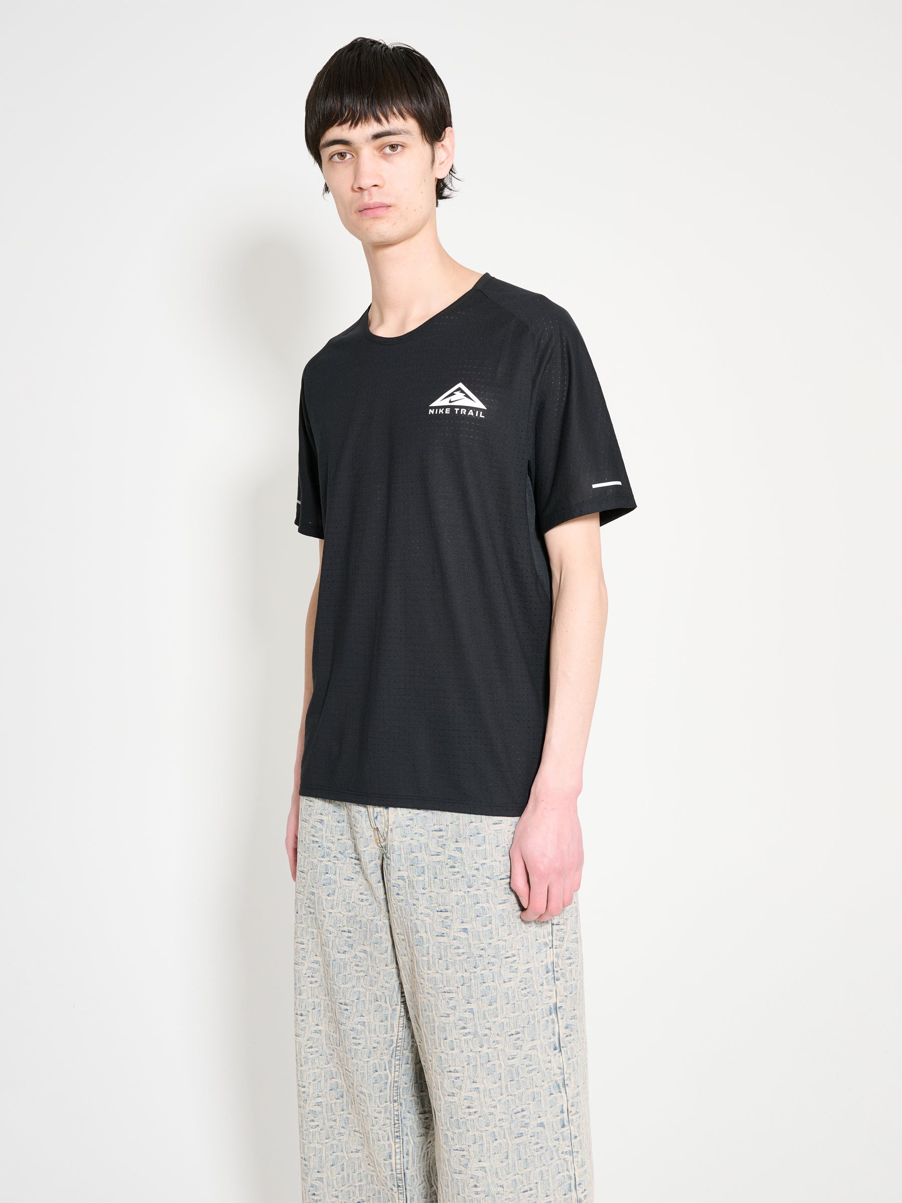 Nike Trail Solar Chase T-shirt Black / White